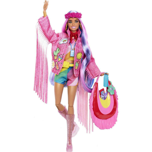 Mattel Doll Extra,  Trave Lover - Medaid International