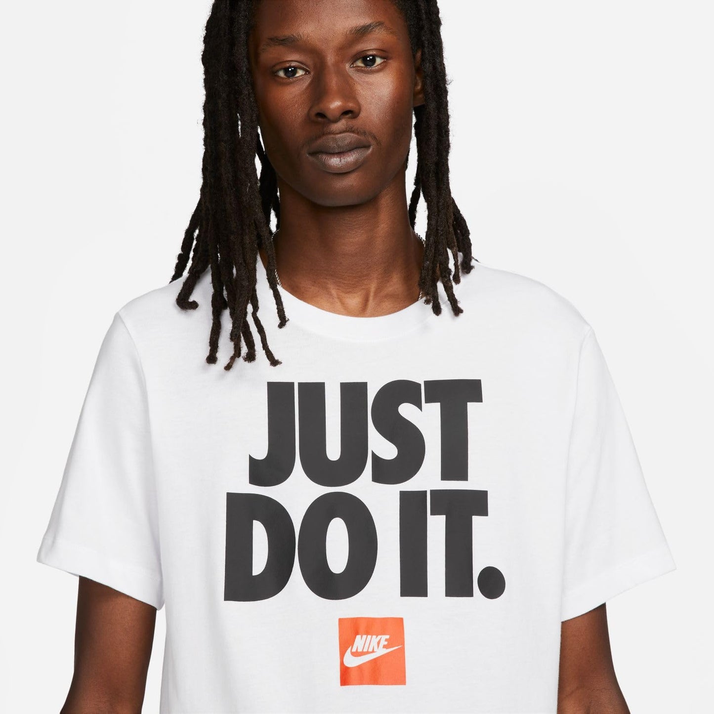 Nike Men's Club Just Do It Graphic T-Shirt, White - Medaid International