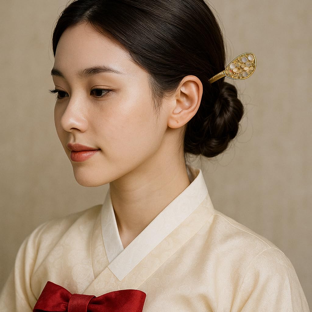 ThinkerValue Pin of Joseon - Korean Traditional Style Hairpin Accessory, Hair Clips, Alloy Base with Gold Plating, Ideal for Gifts or Souvenirs (Leaf Pin) - Medaid International