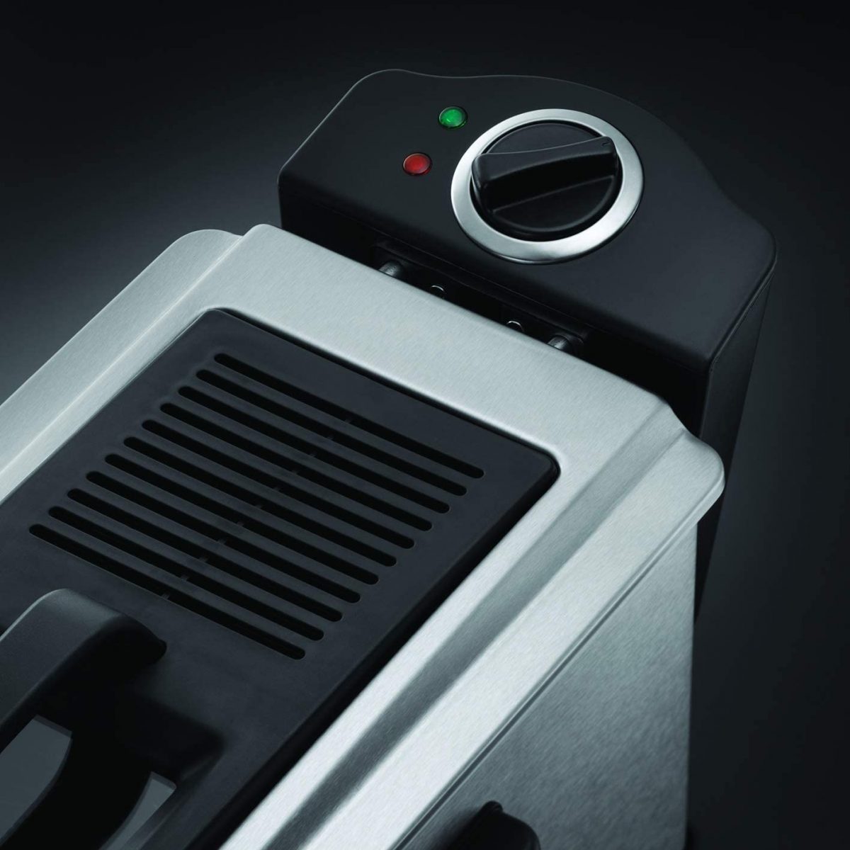 Russell Hobbs Semi Pro Fryer - Medaid International