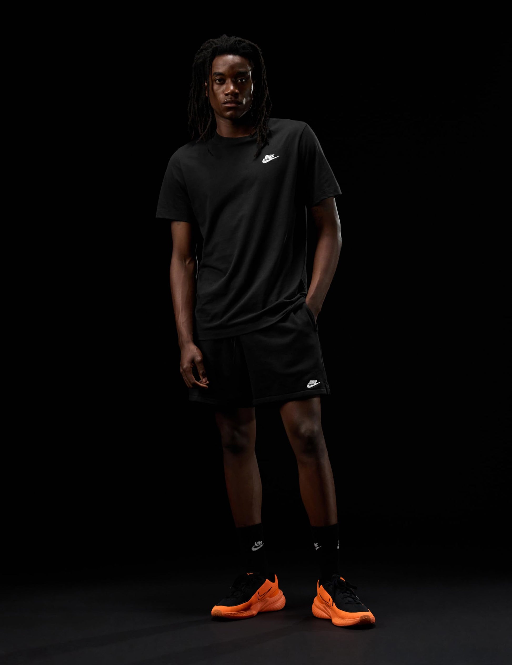 Nike Men's Sportswear Club T-Shirt, Black/White, 2XL - Medaid International