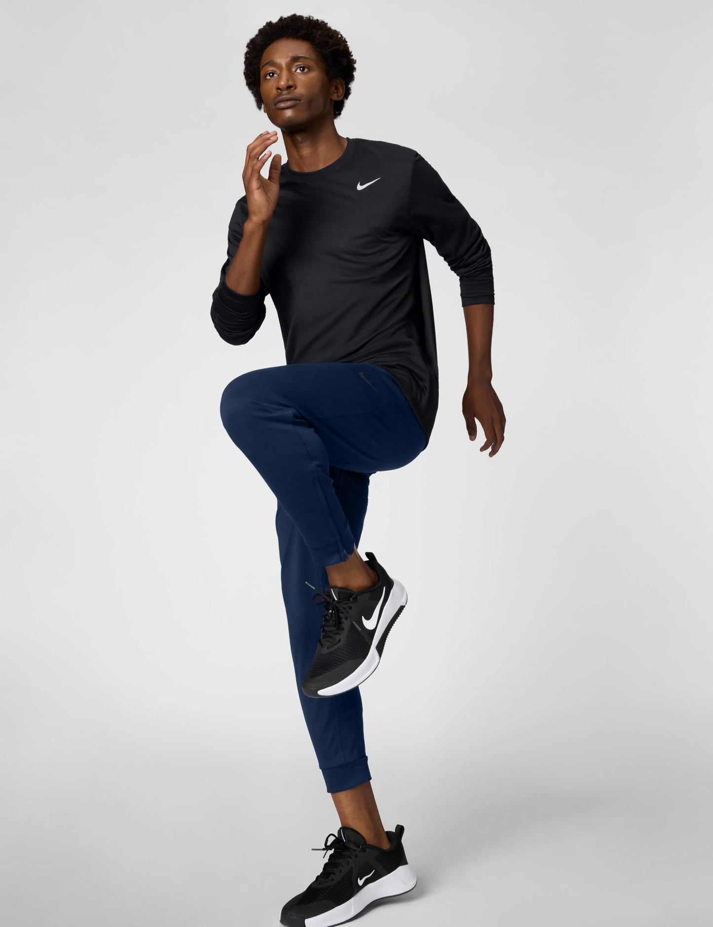 Nike Men's Dri-Fit Legend Long-Sleeve Fitness Top, Black/Matte Silver, Medium - Medaid International