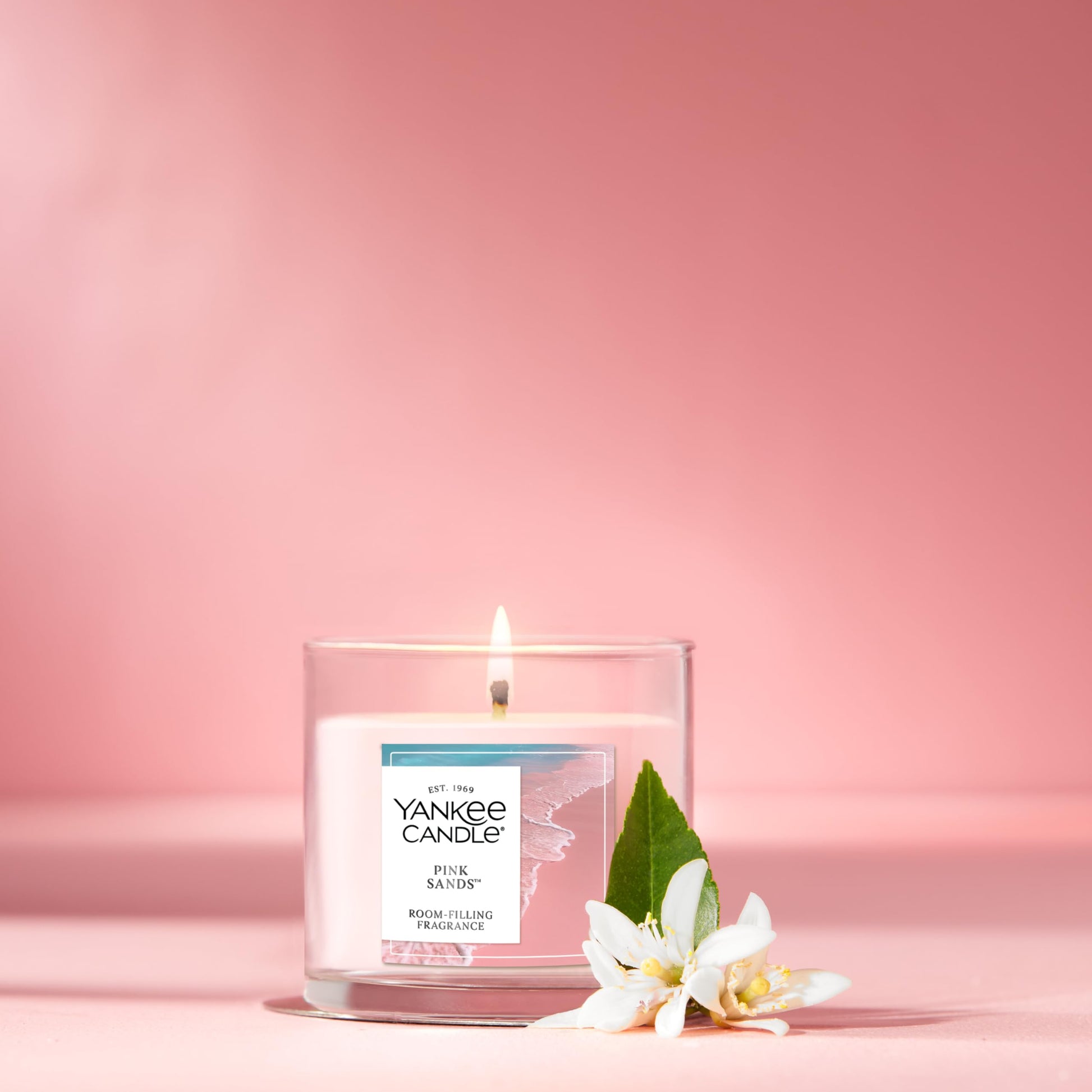 Yankee Candle Small Tumbler Scented Candle with up to 40 Hour Burn Time, Premium Plant Wax Blend for Consistent Burn, 4.3 oz Tumbler Candle with Room Filling Fragrance, Pink Sands - Medaid International