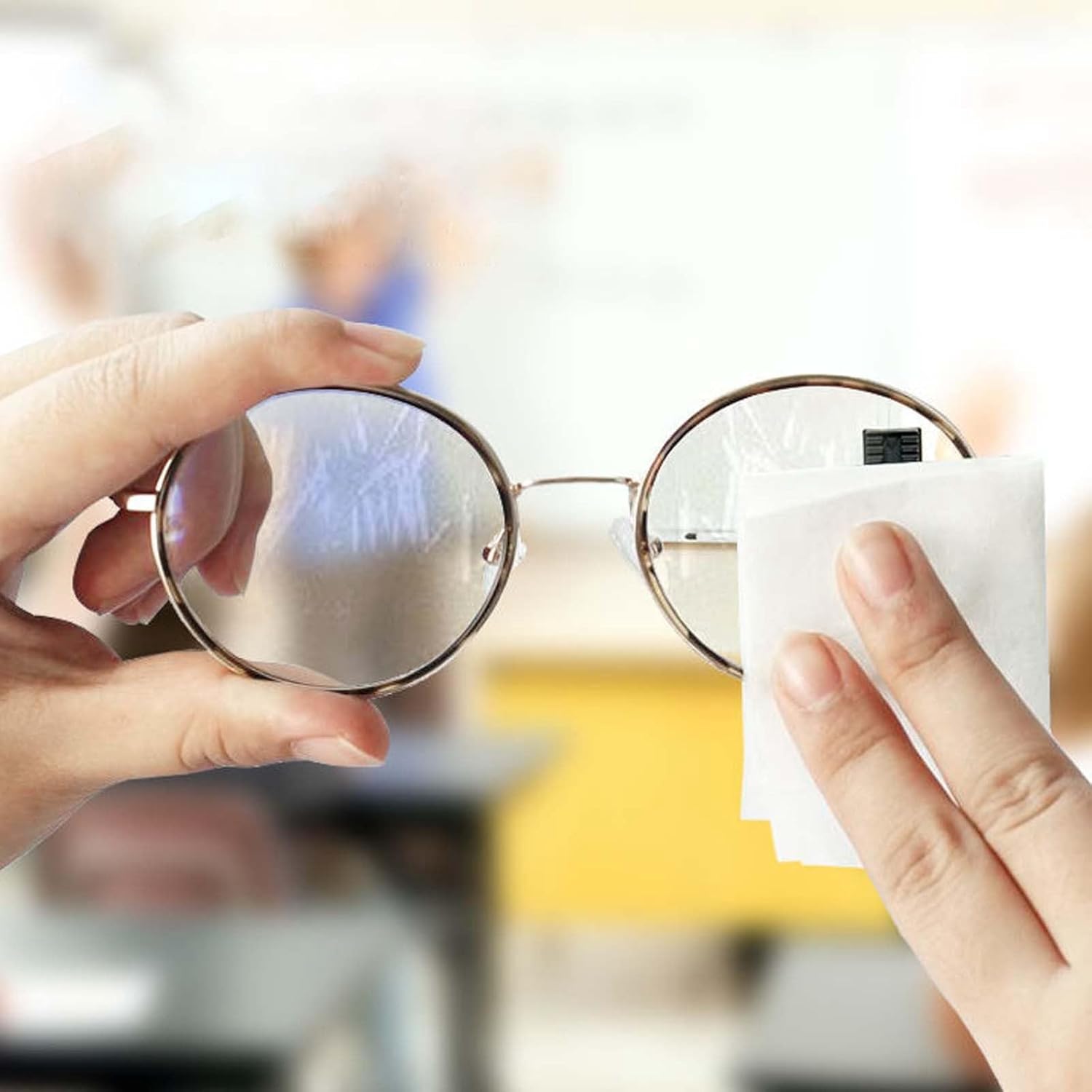 Lenses Anti-Fogging Wipes (100 wipes) - Medaid International