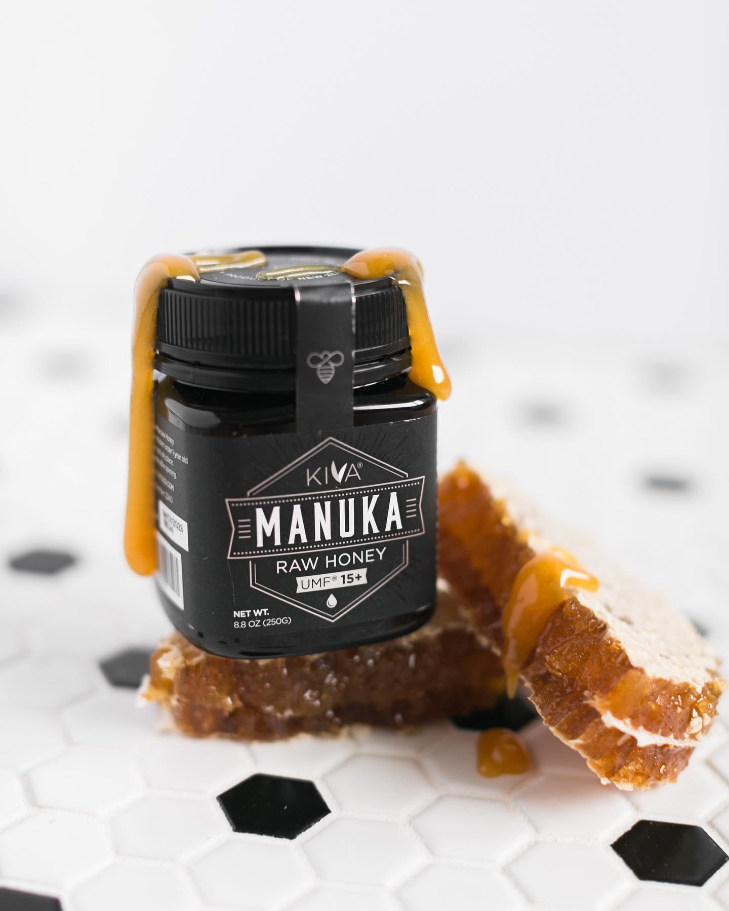 Kiva Raw Manuka Honey - Certified UMF 15+, MGO 514+ 100% Pure Genuine New Zealand, Non-GMO, Traceable (8.8oz/250g Bottle) - Medaid International