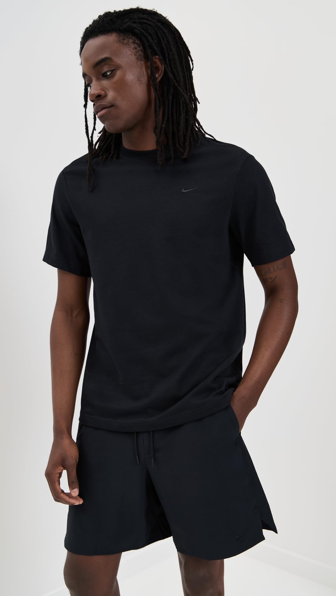 Nike Men's Primary Dri-Fit Short Sleeve Versatile Top, Black/Black - Medaid International