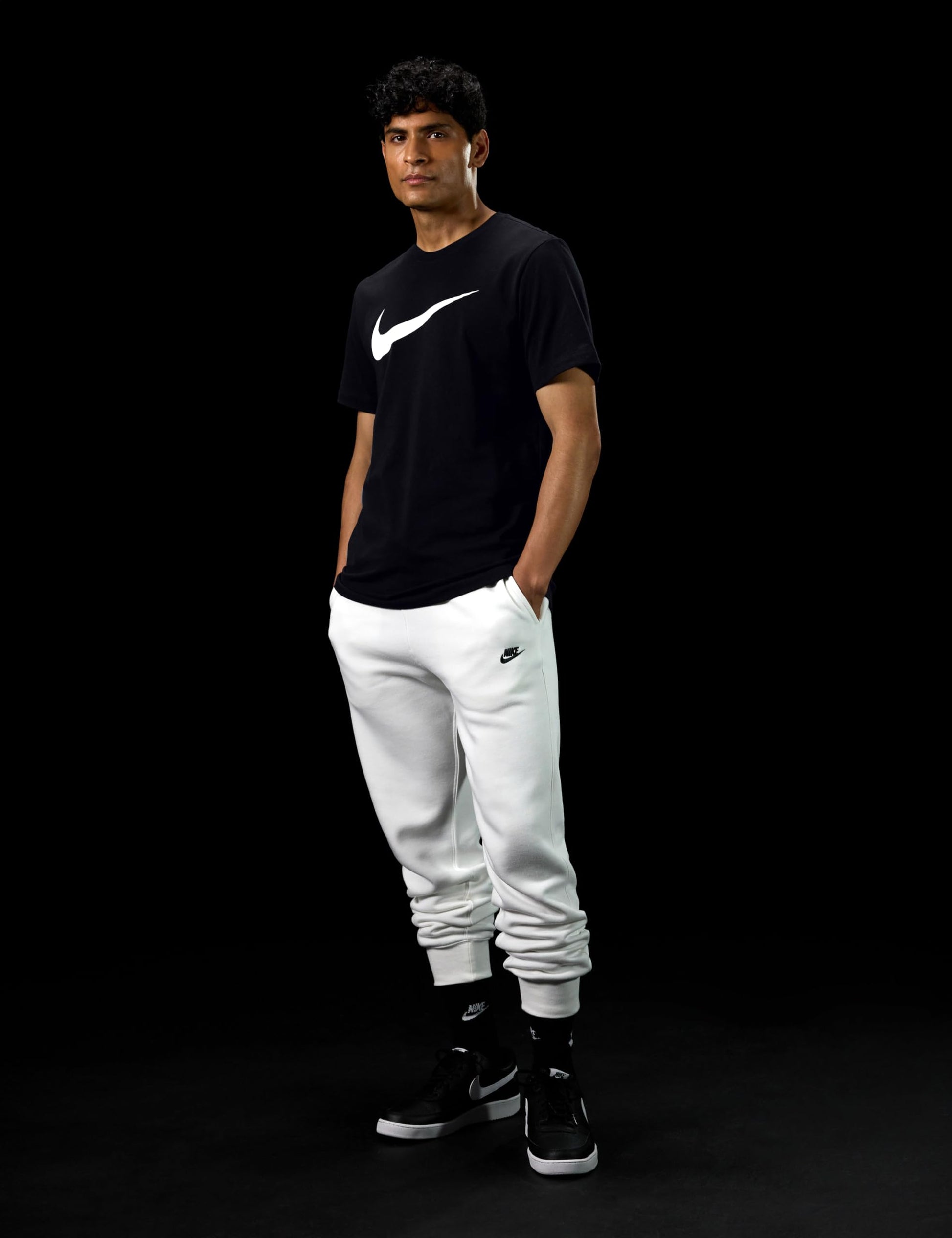 Nike Men's Sportswear Icon Swoosh T-Shirt, Black/White, 2XL - Medaid International