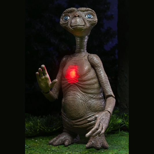 Neca - Ultimate Deluxe 40th Anniversary E.T. Action Figure
