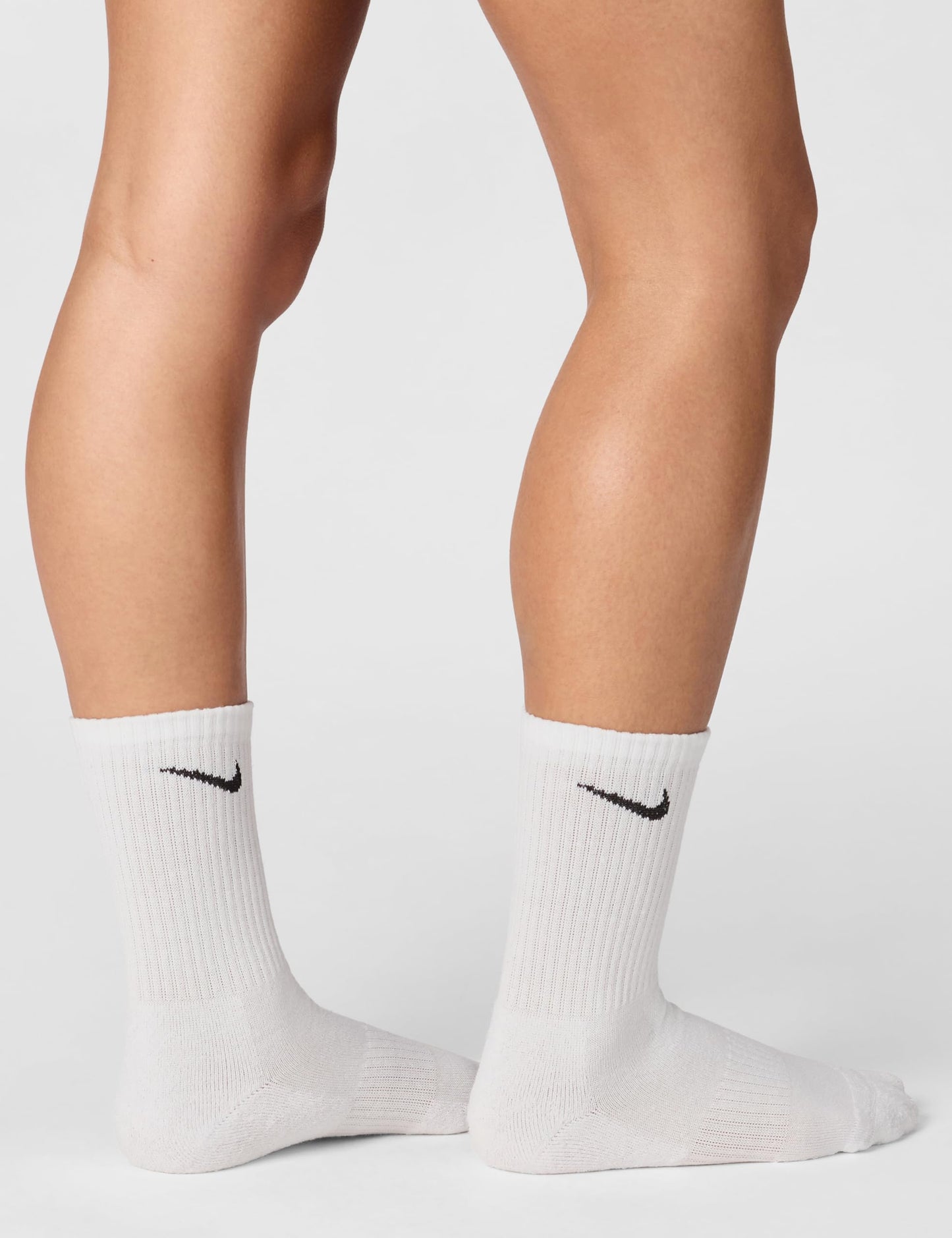 Nike Unisex Everyday Lightweight Training Crew Socks (3 Pairs), White/Black, Large - Medaid International