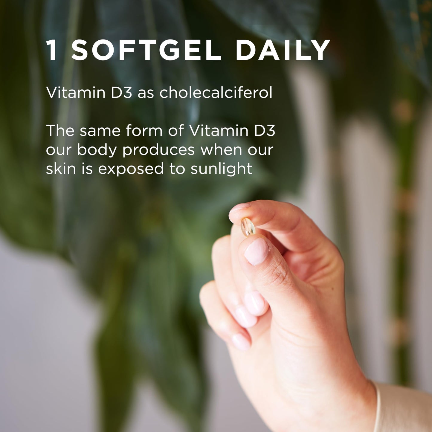 Solgar Vitamin D3 (Cholecalciferol) 250 MCG (10,000 IU), 120 Softgels - Helps Maintain Healthy Bones & Teeth - Immune System Support - Non GMO, Gluten/ Dairy Free - 120 Servings - Medaid International