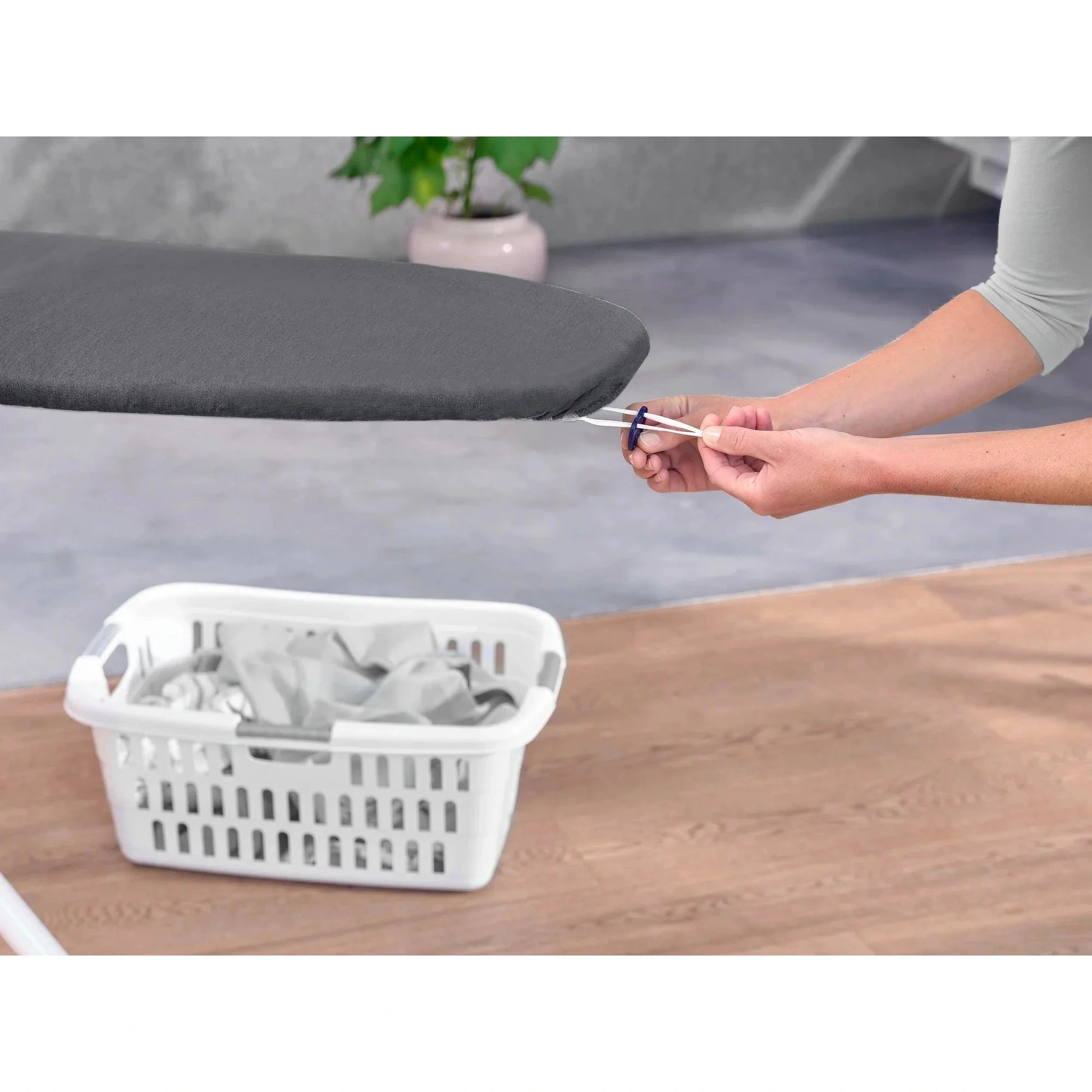 Thermo Reflect S/M Black Ironing Board Cover - Medaid International