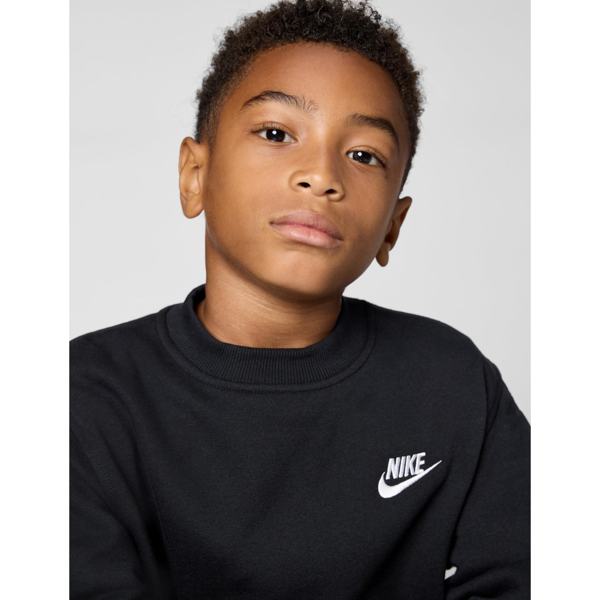 Nike Kid's Sportswear Club Fleece Sweatshirt, Black/White, Large - Medaid International