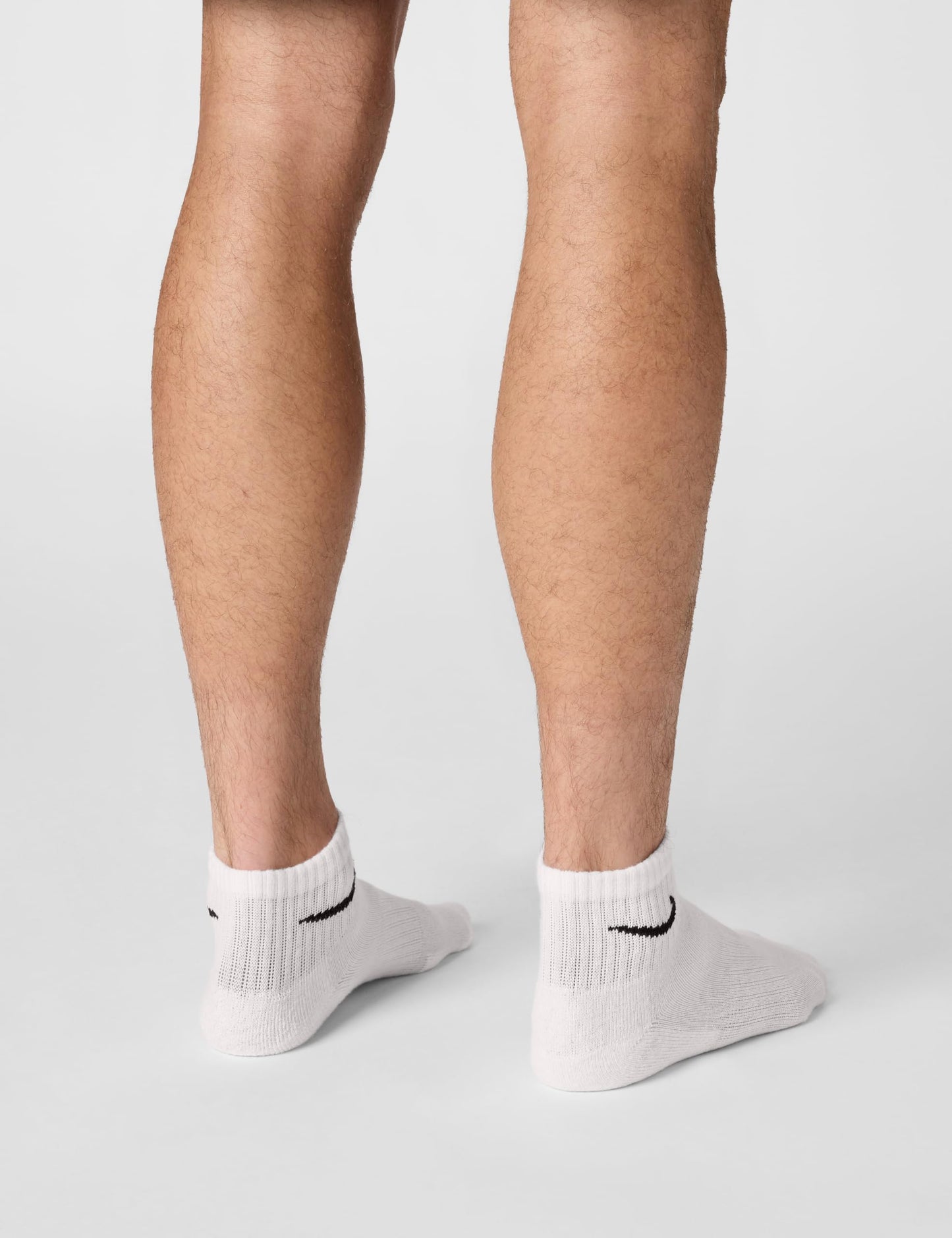 Nike Unisex Everyday Cushioned Training Ankle Socks (6 Pairs), White/Black, Medium - Medaid International