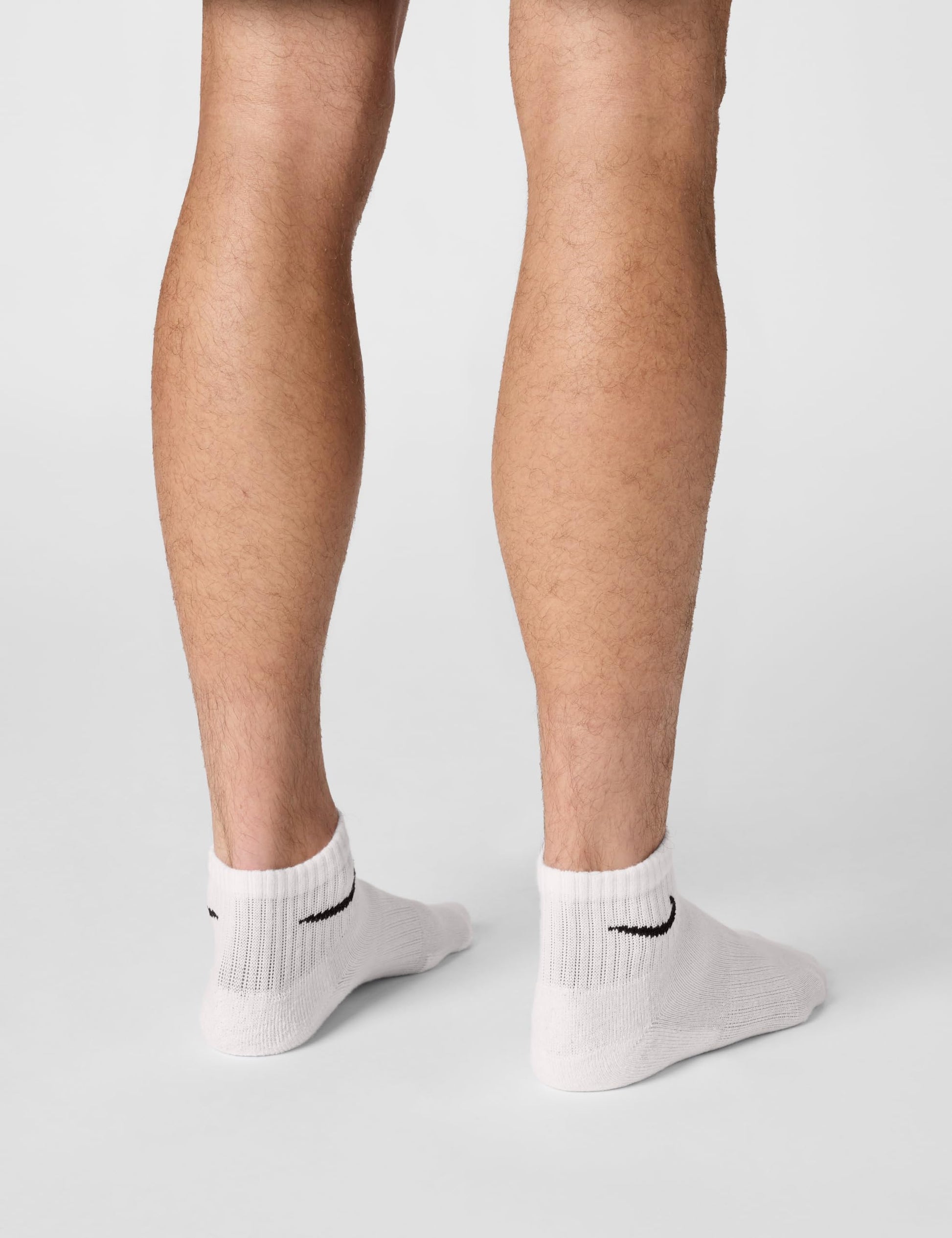 Nike Unisex Everyday Cushioned Training Ankle Socks (6 Pairs), White/Black, Medium - Medaid International