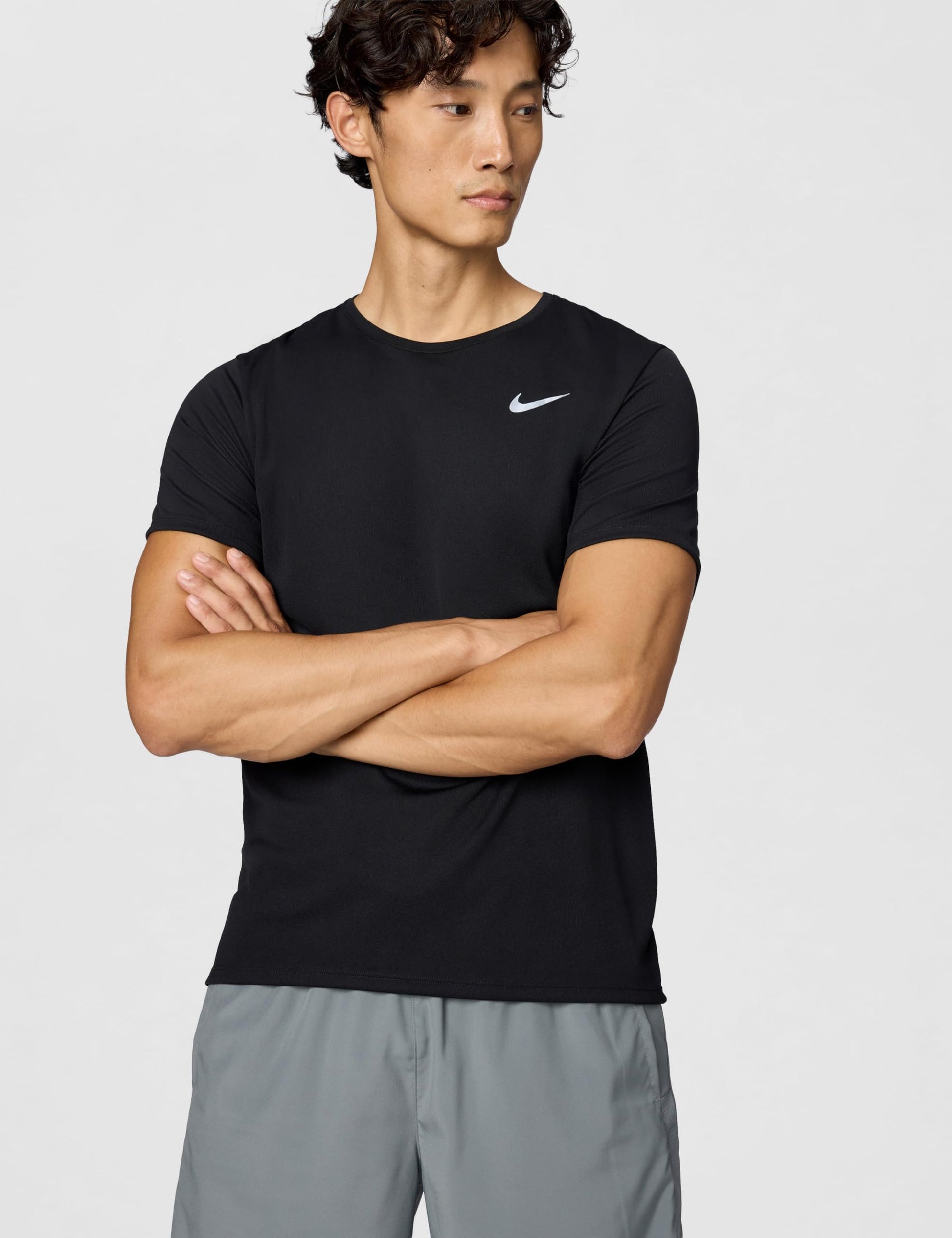 Nike Men's Miler Dri-Fit UV Short-Sleeve Running Top, Black/Reflective Silver, Large - Medaid International