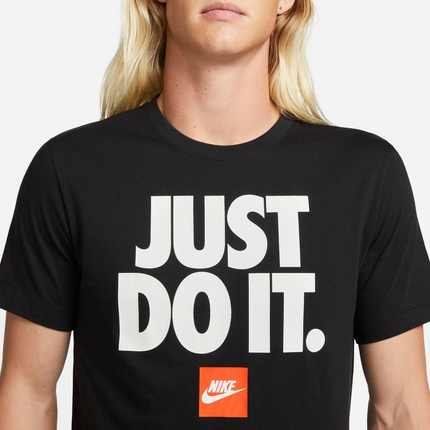 Nike Men's Club Just Do It Graphic T-Shirt, Black - Medaid International