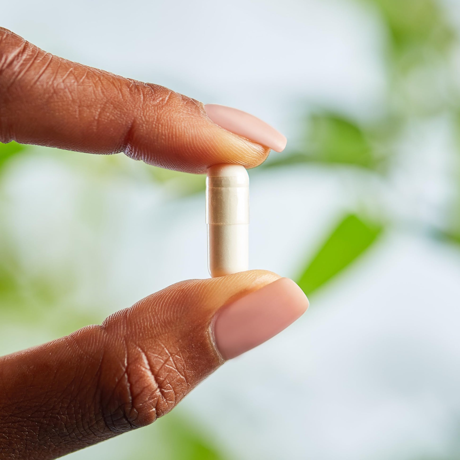 Solgar L-Glutamine 500 mg, 50 Vegetable Capsules - Natural Muscle Food - Promotes Gastrointestinal (GI) Health - Supports Brain Health - Non-GMO, Vegan, Gluten Free, Dairy Free, Kosher - 16 Servings - Medaid International