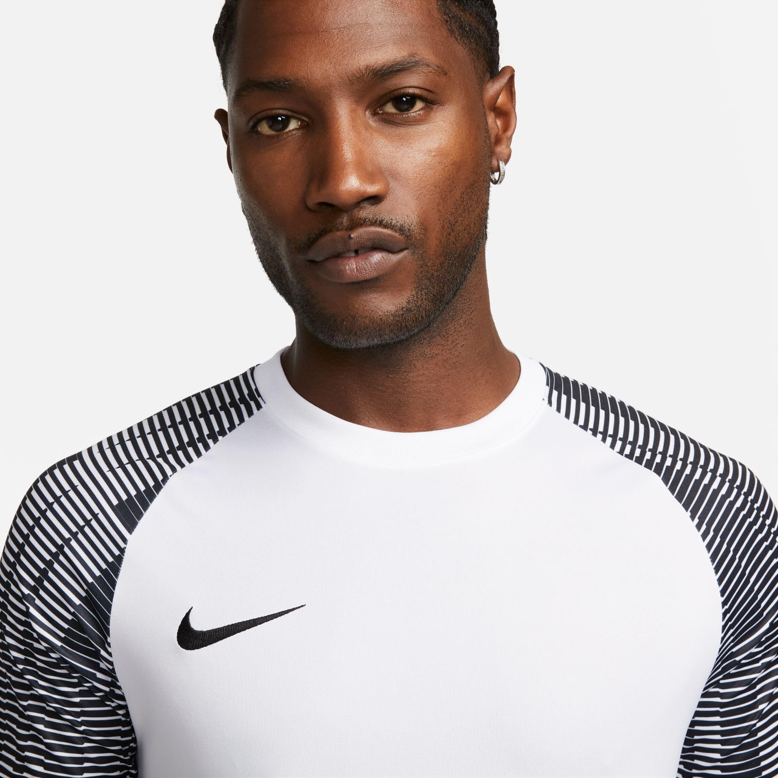 Nike Academy Short Sleeve T-shirt L - Medaid International