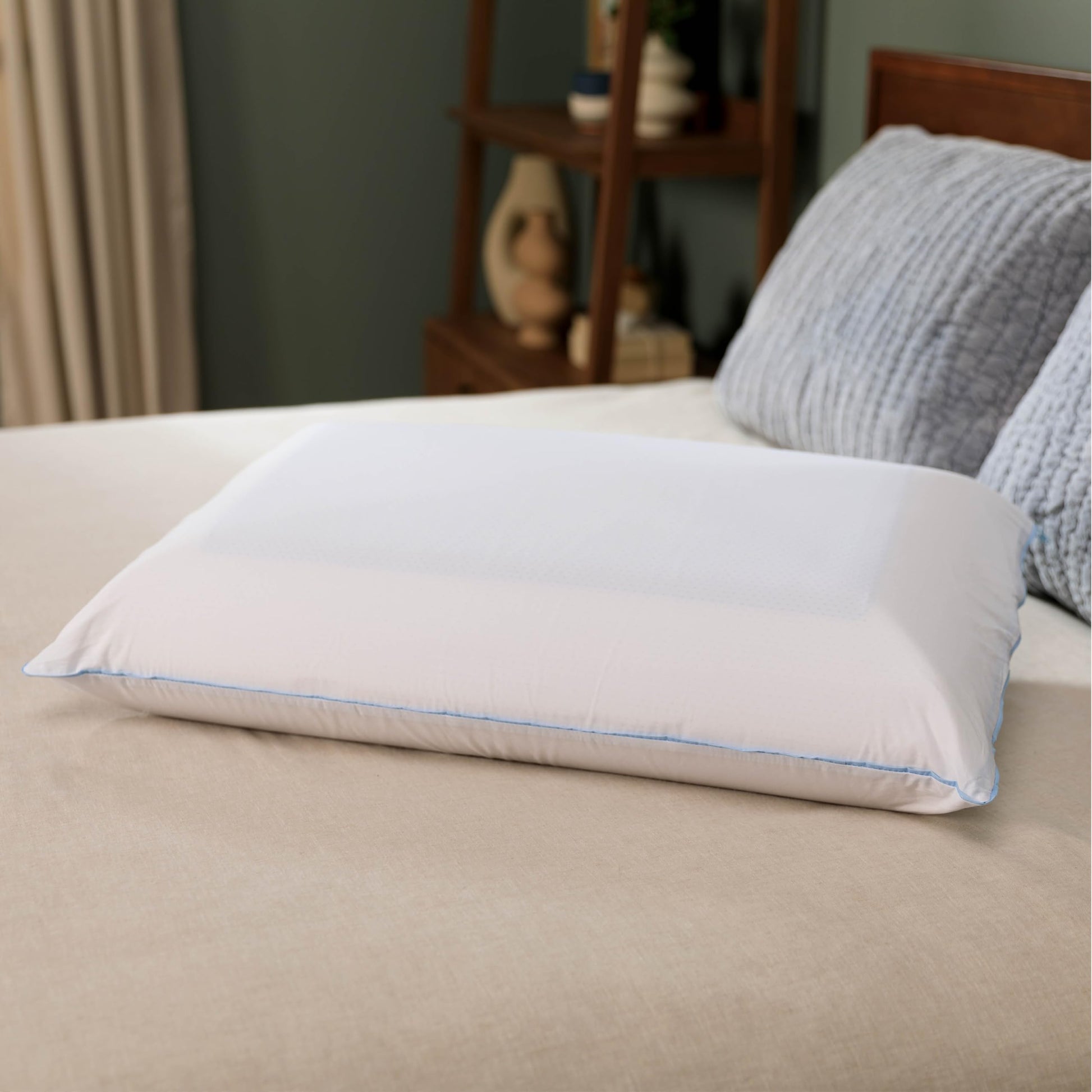 Tempur-Pedic TEMPUR-Cloud Dual Cooling Pillow, Queen, White - Medaid International