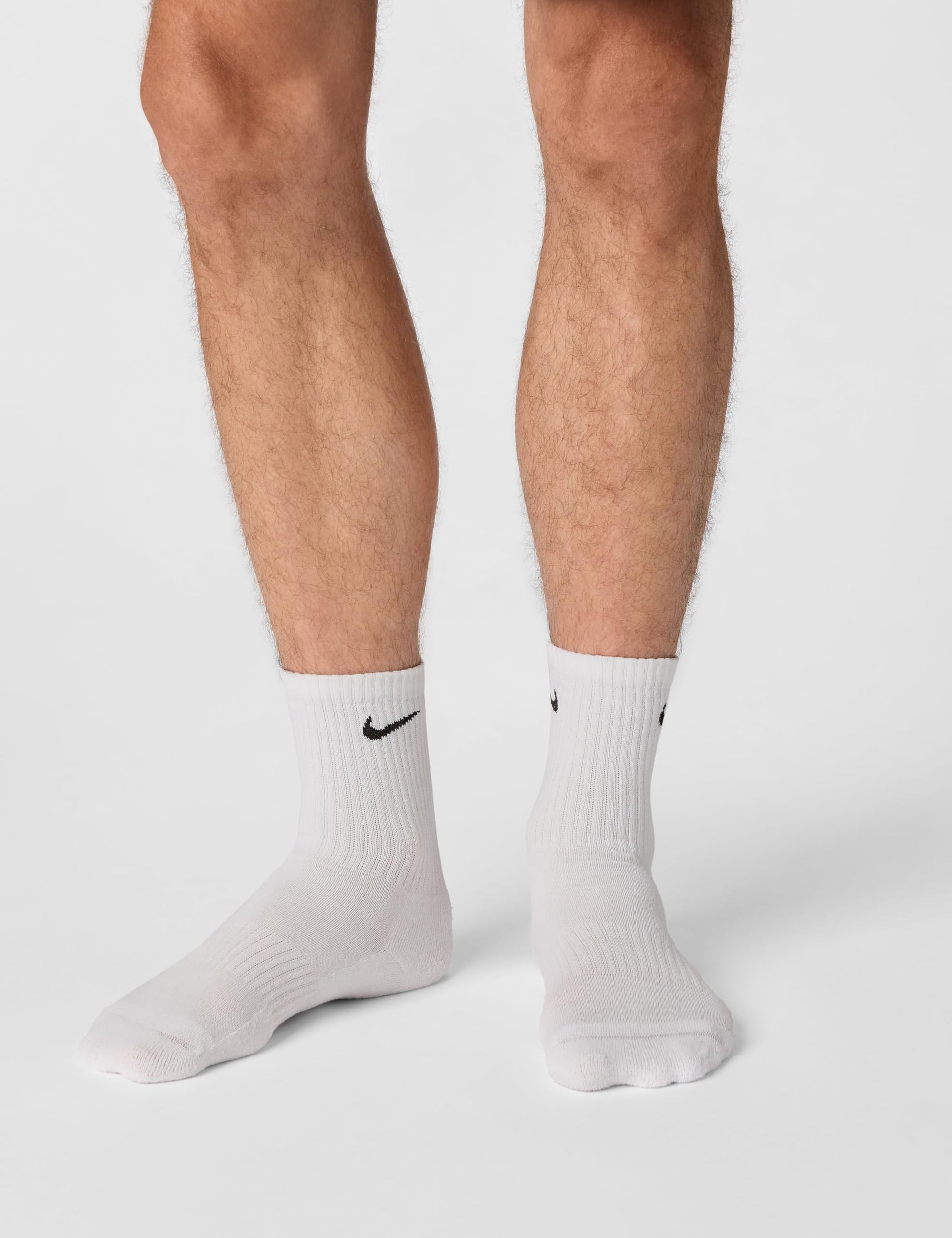 Nike Unisex Everyday Lightweight Training Crew Socks (3 Pairs), White/Black, Large - Medaid International