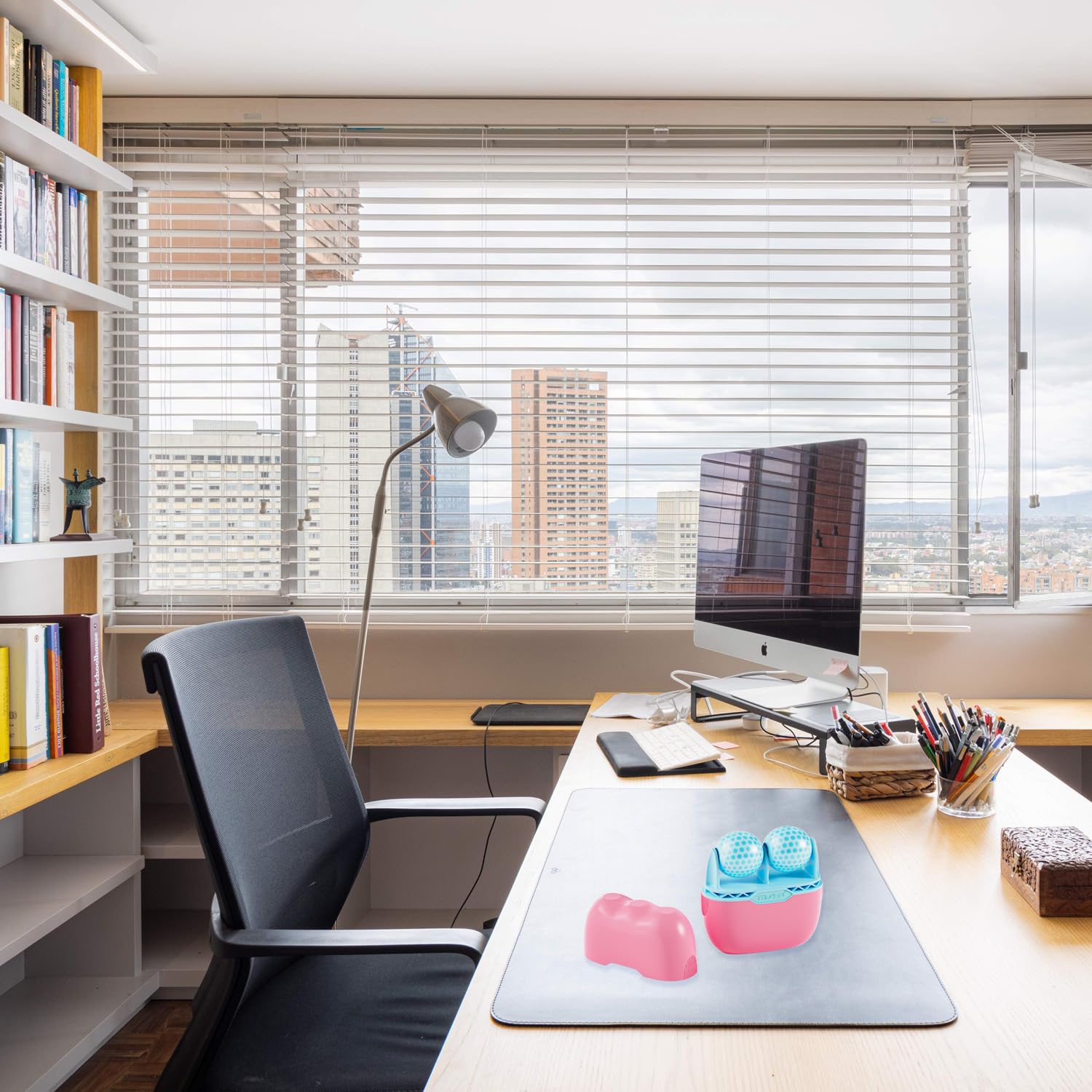 TBPHP Ice Roller BF01 for Face & Eye with Plastic Cover Massager Face Massage Roller Tools (Blue) - Medaid International