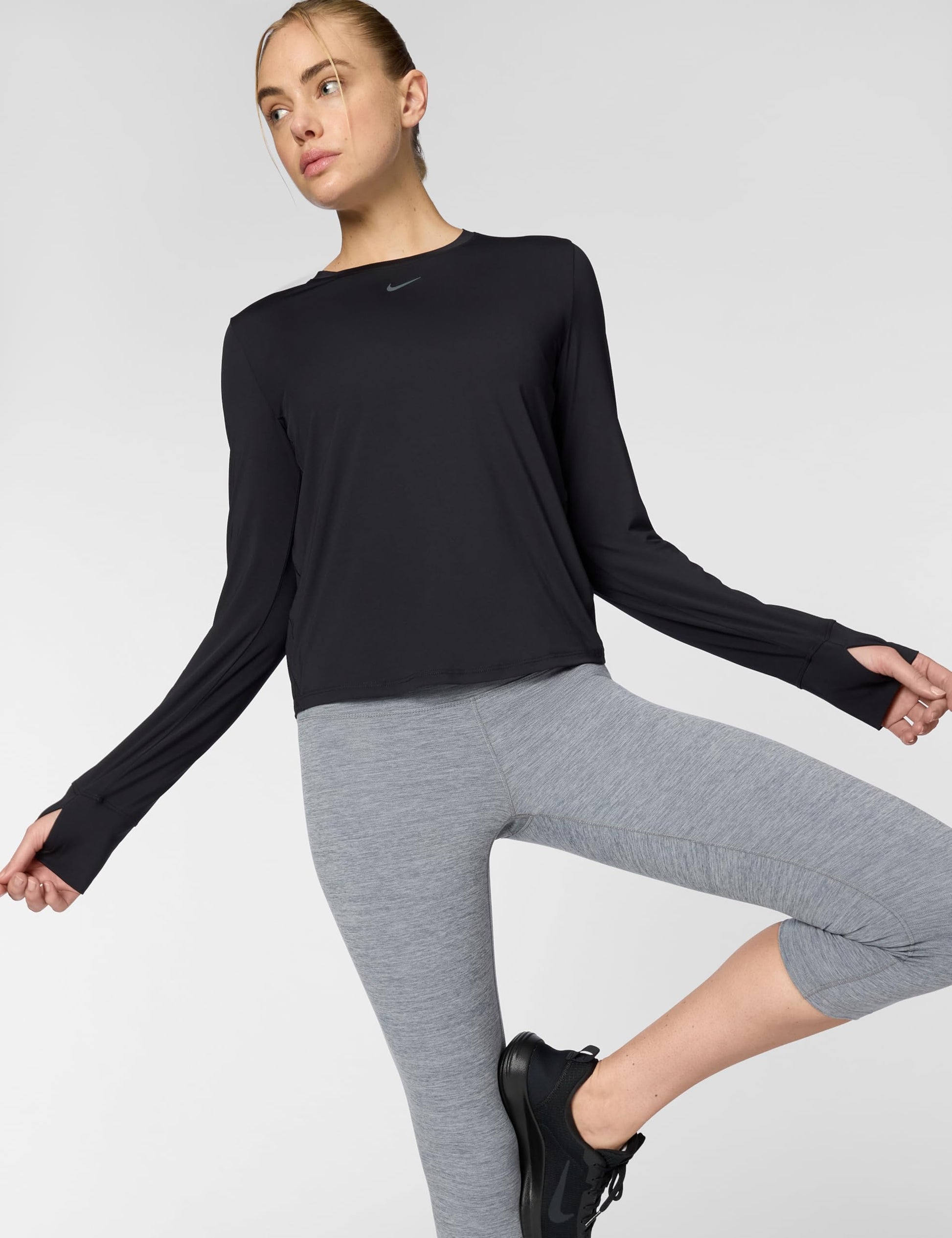 Nike Women's One Classic Dri-Fit Long-Sleeve Top, Black, Large - Medaid International