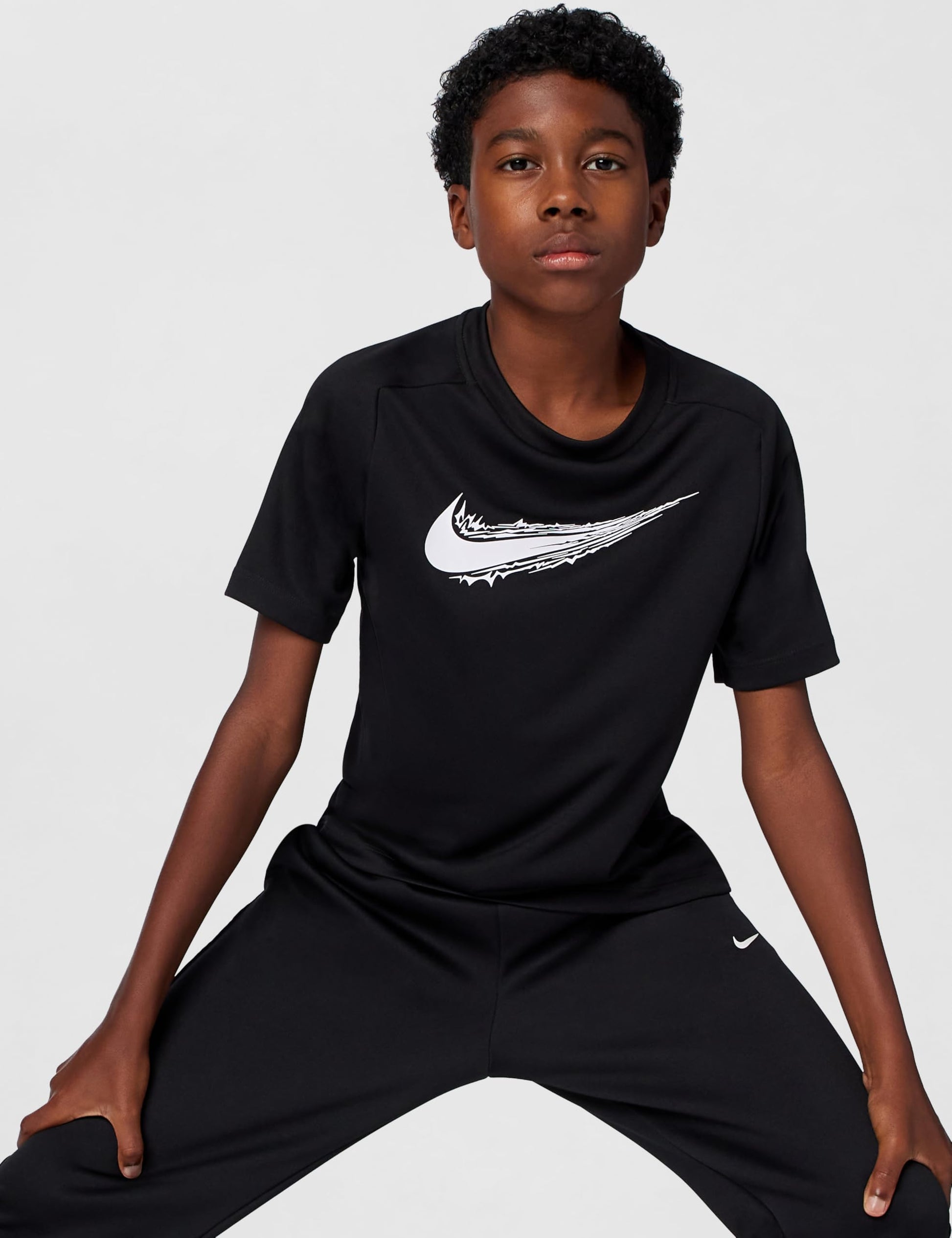 Nike Kid's Multi Dri-Fit Short-Sleeve Top, Black/White, Large - Medaid International