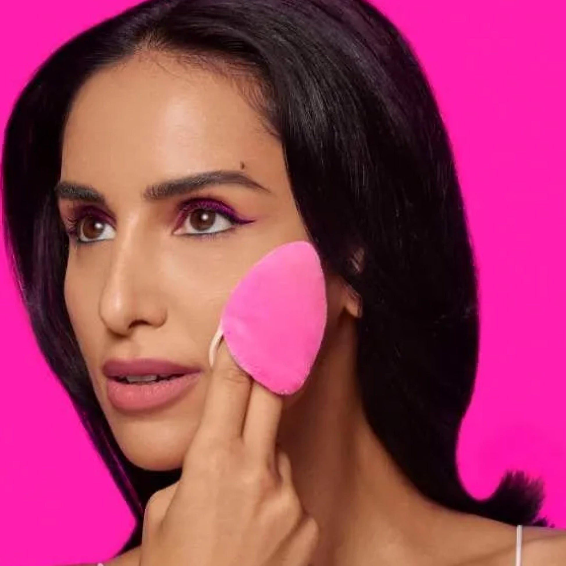 Beautyblender® | Pocket Puff™ Dual-Sided Beauty Blender Powder Puff for Setting and Baking, Reusable, Washable - Medaid International