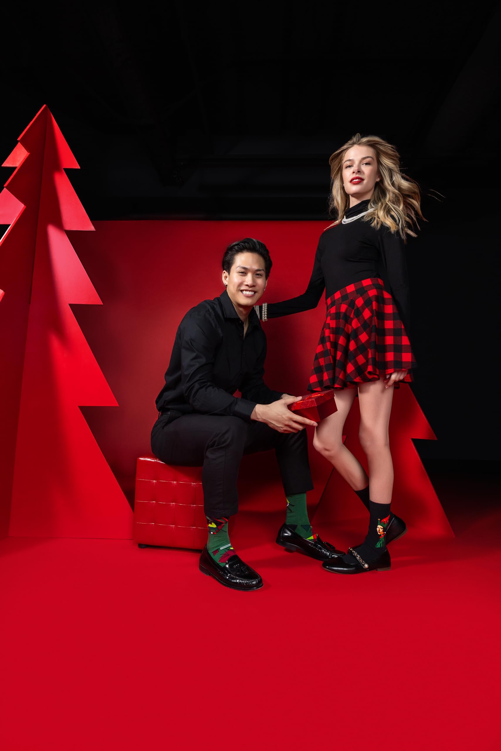 Hot Sox Men's Kandinsky Xmas Crew Sock 1 Pair Pack, Green, Men's Shoe Size: 6-12 - Medaid International