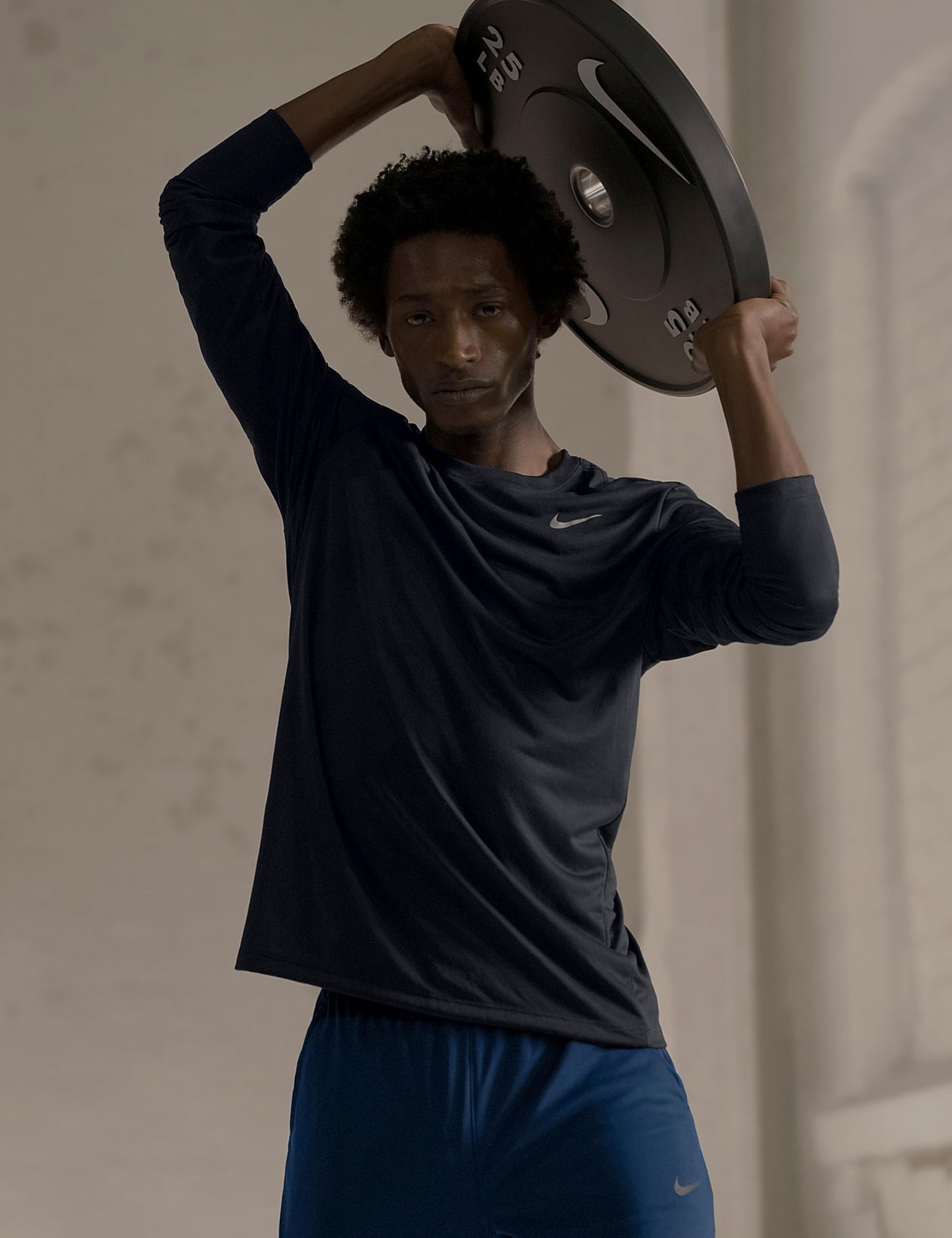 Nike Men's Dri-Fit Legend Long-Sleeve Fitness Top, Black/Matte Silver, Medium - Medaid International