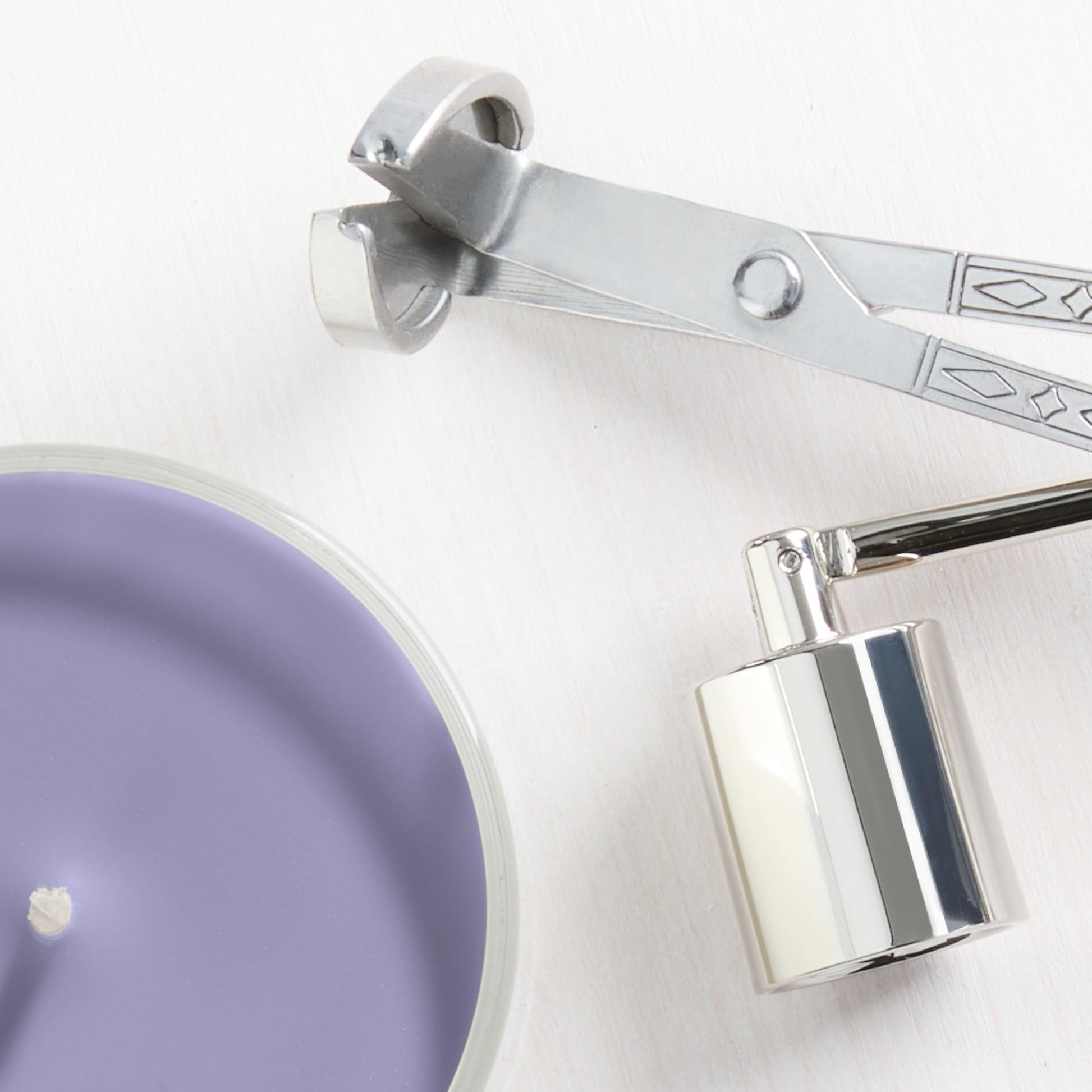 Yankee Candle Lavender Vanilla Scented Candle, 22oz Large Jar with up to 150 Hour Burn Time, Giftable - Medaid International