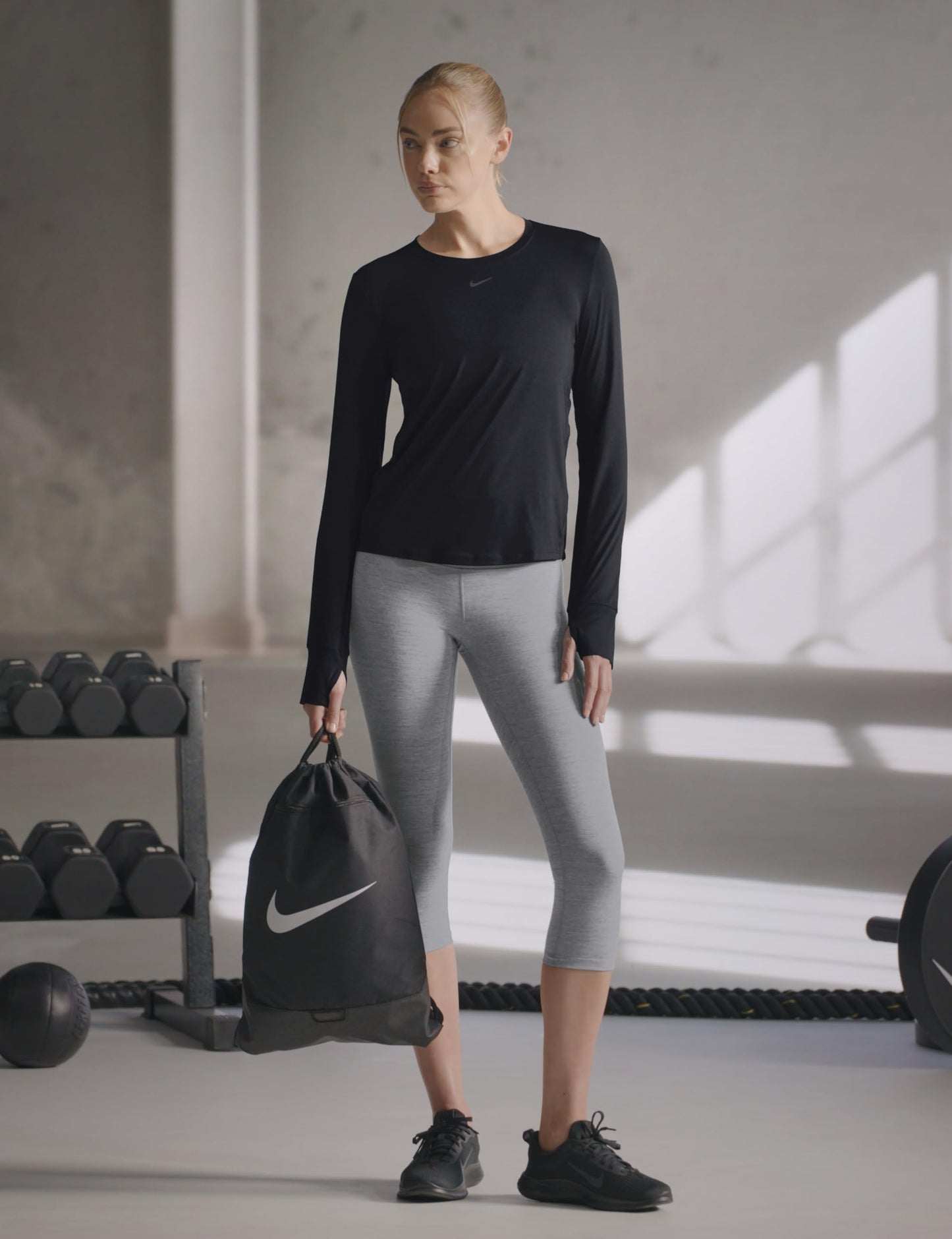 Nike Women's One Classic Dri-Fit Long-Sleeve Top, Black, Large - Medaid International