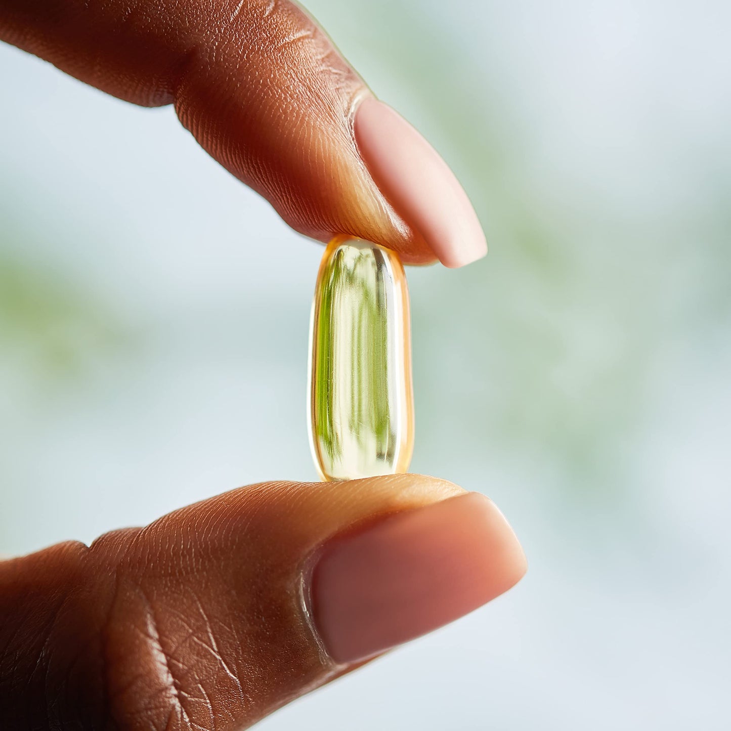 Solgar Vitamin E 268 mg (400 IU), 100 Vegetarian Softgels - Natural Antioxidant, Skin & Immune System Support - Naturally-Sourced Vitamin E - Non-GMO, Vegan, Gluten Free, Dairy Free - 100 Servings - Medaid International