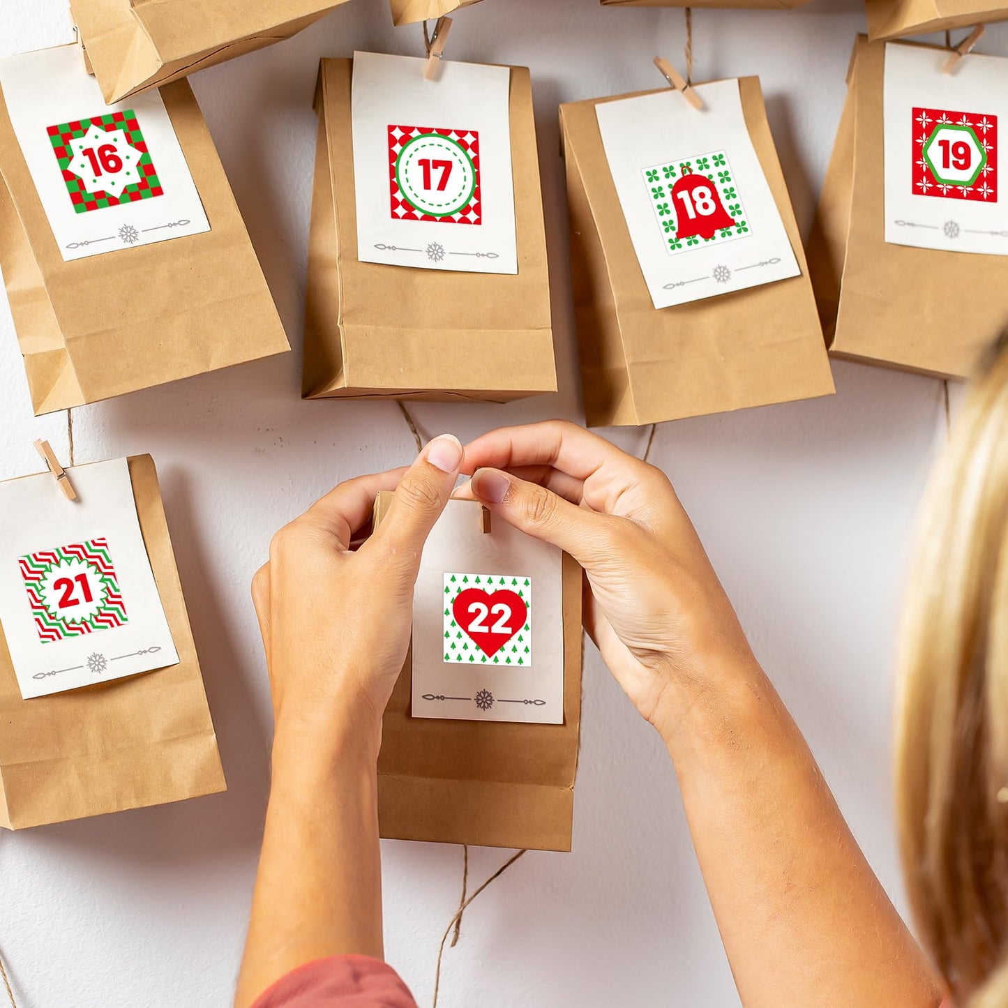 100 Pcs Christmas Advent Stickers 1-25 Number Countdown Stickers DIY Advent Calendar Gift Sealing Xmas Party Supplies (Christmas-2) - Medaid International