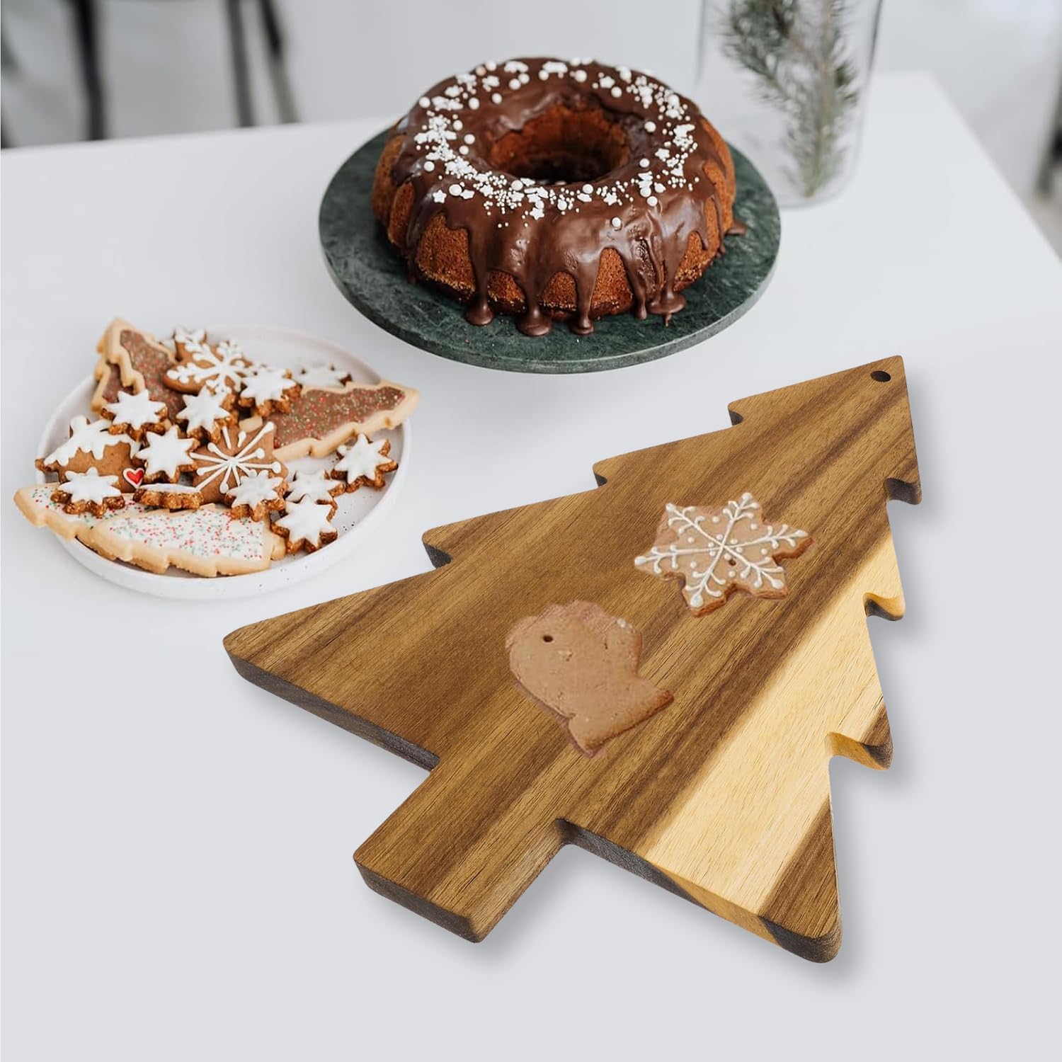 CARMELIT Wooden Christmas Tree Charcuterie Board Xmas Cutting Board Fruit Tray Holiday Cheese Board Xmas Tree Sushi Serving Tray Dessert Candy Dish - Medaid International