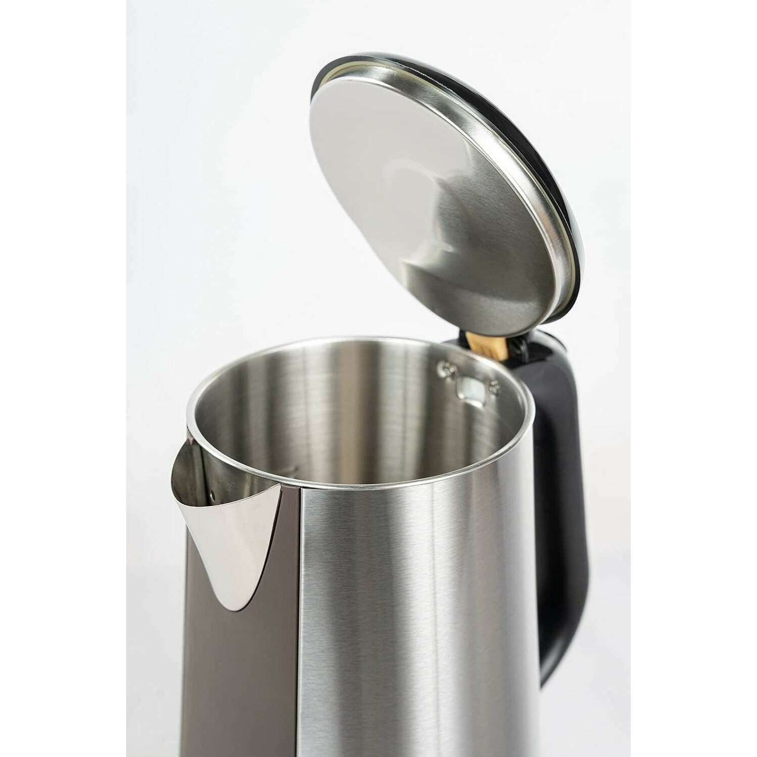 1.7L Kettle 2200 w - Medaid International