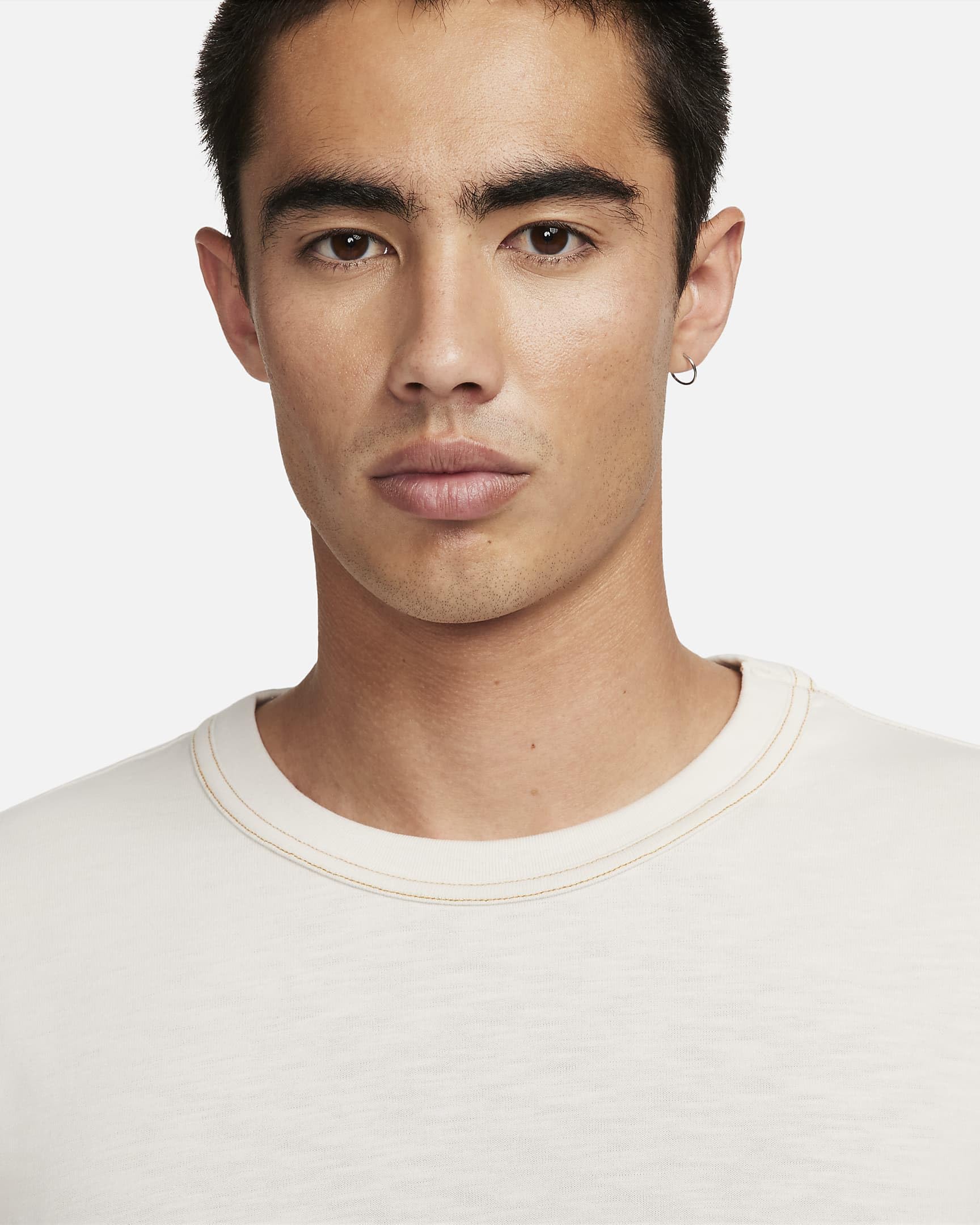 Nike Life Men's Short-Sleeve Knit T-Shirt L Cream - Medaid International