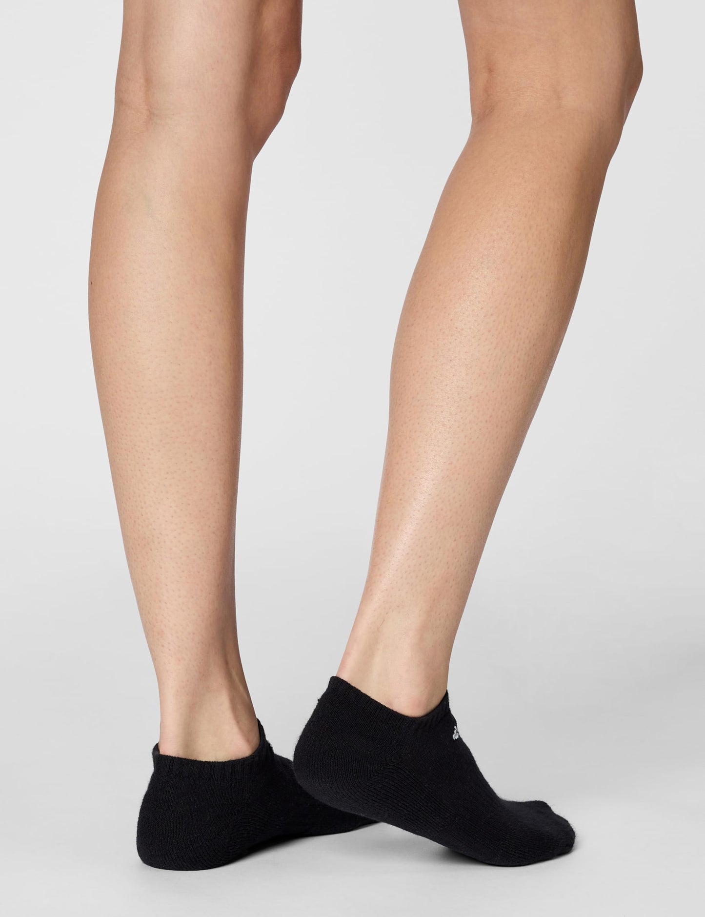 Nike Unisex Everyday Cushioned Training No-Show Socks (3 Pairs), Black/White, Large - Medaid International