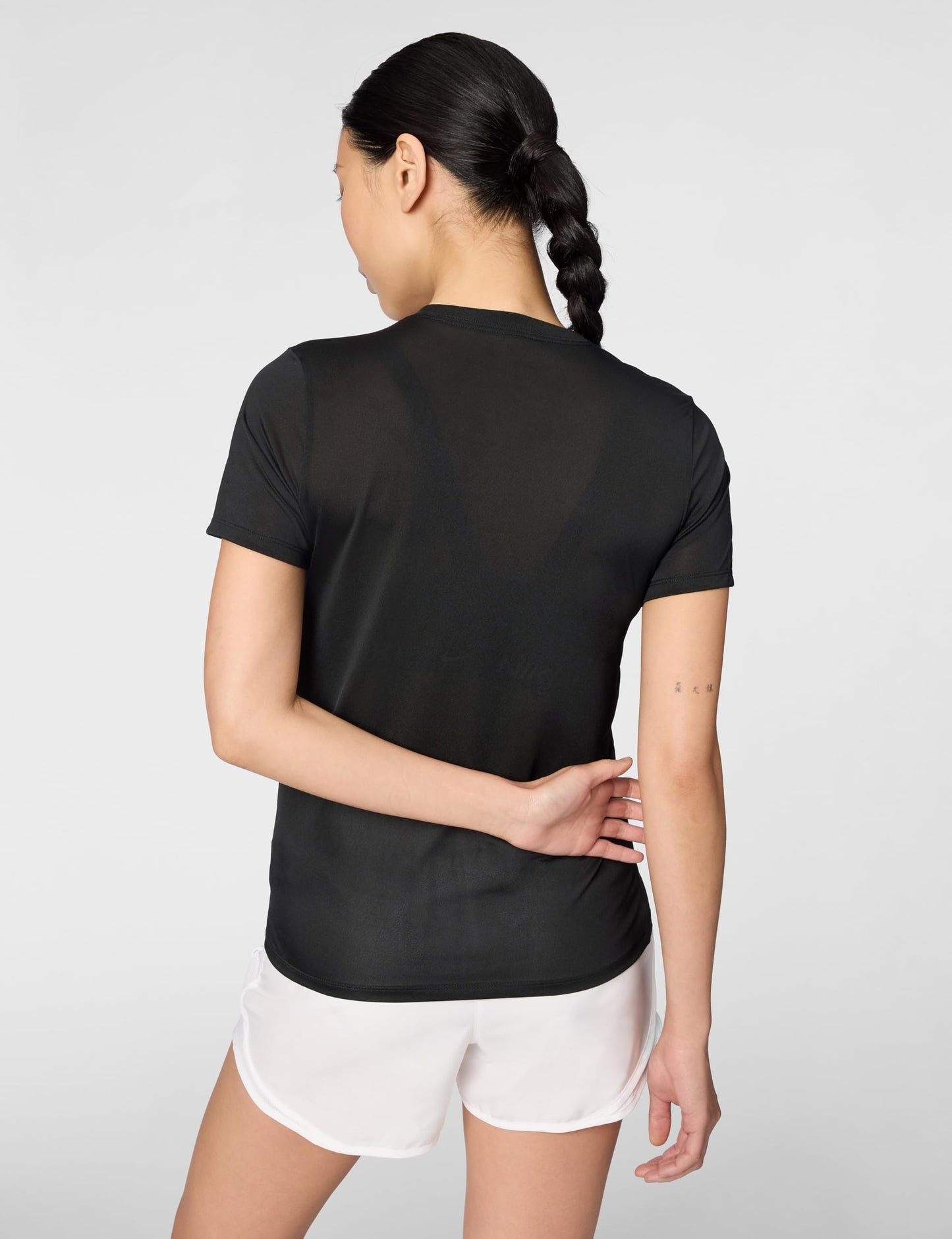 Nike Women's Dri-Fit Legend T-Shirt, Black/White, Medium - Medaid International