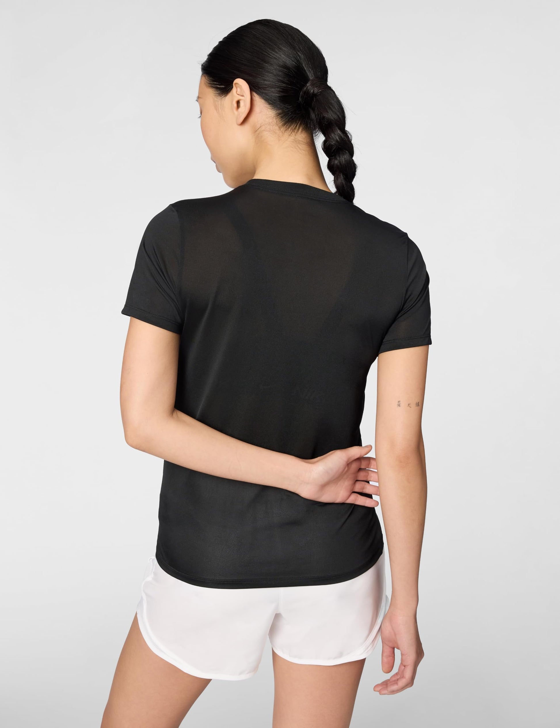 Nike Women's Dri-Fit Legend T-Shirt, Black/White, Medium - Medaid International