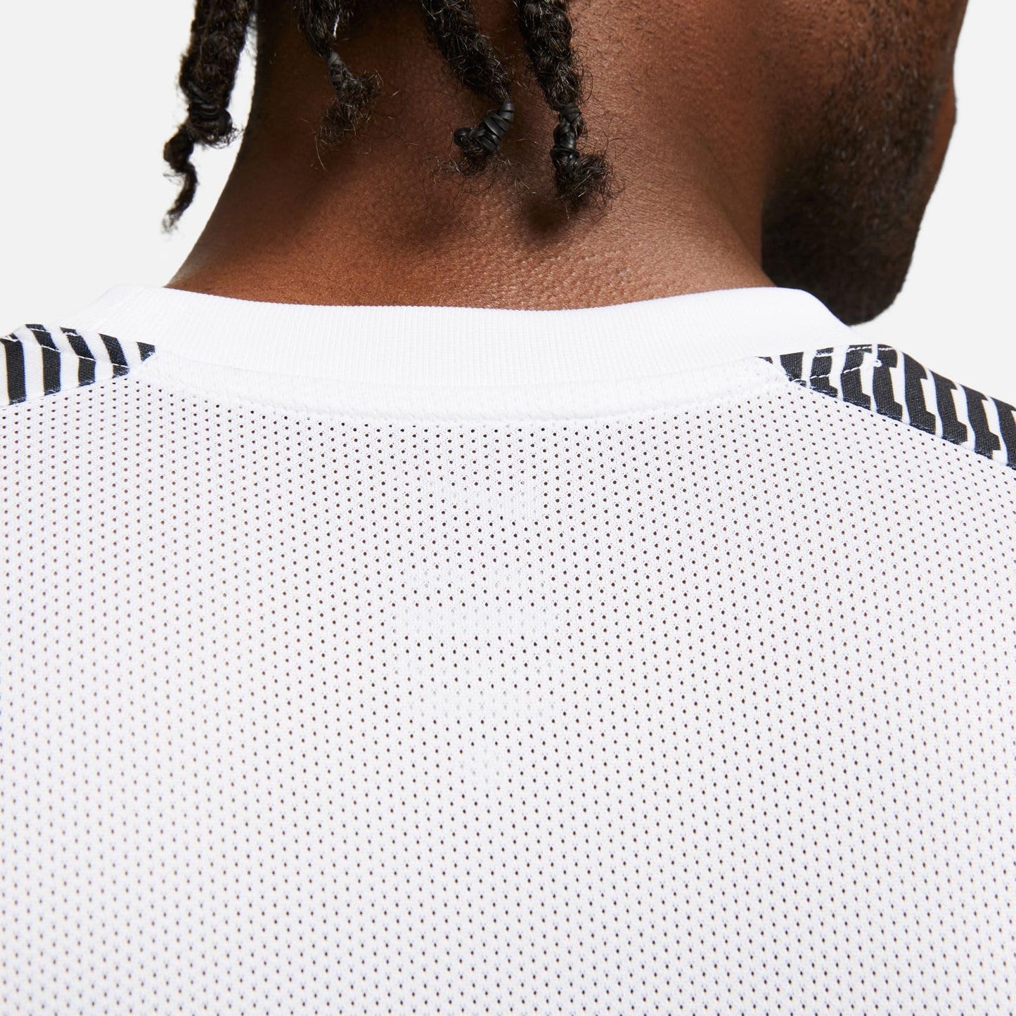 Nike Academy Short Sleeve T-shirt L - Medaid International