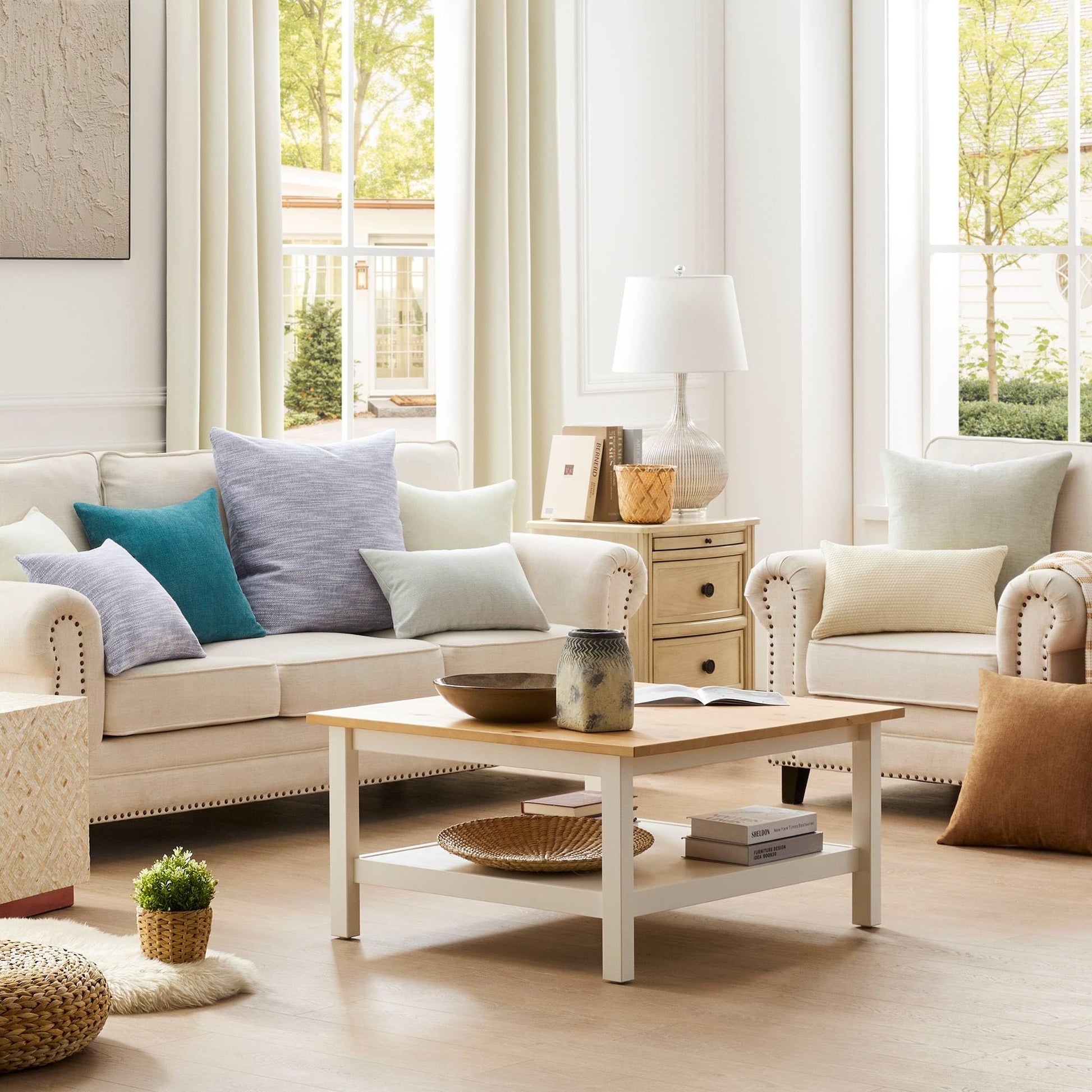 puredown® 18 x 18 Decorative Feather Down Throw Pillow Inserts