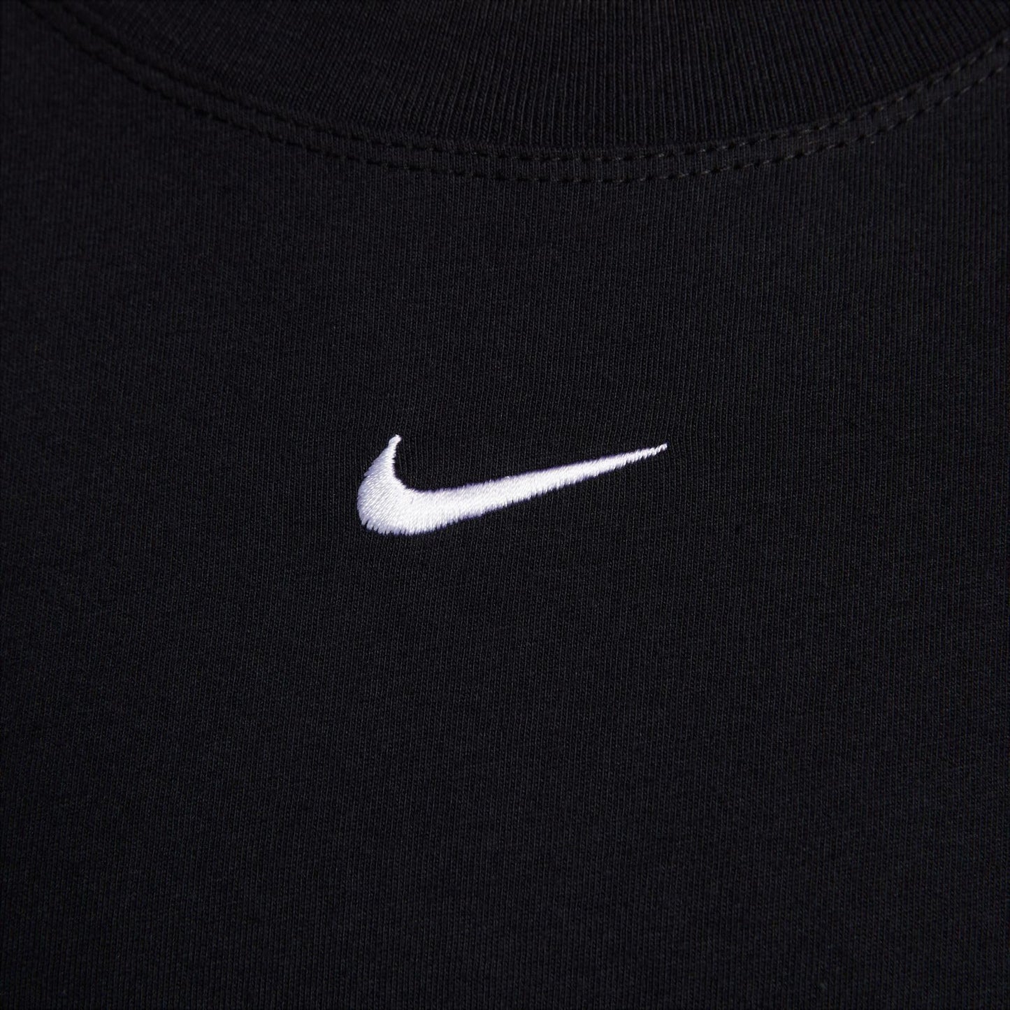 Nike Sportswear Essential Women's T-Shirt (Black/White) Size Small - Medaid International