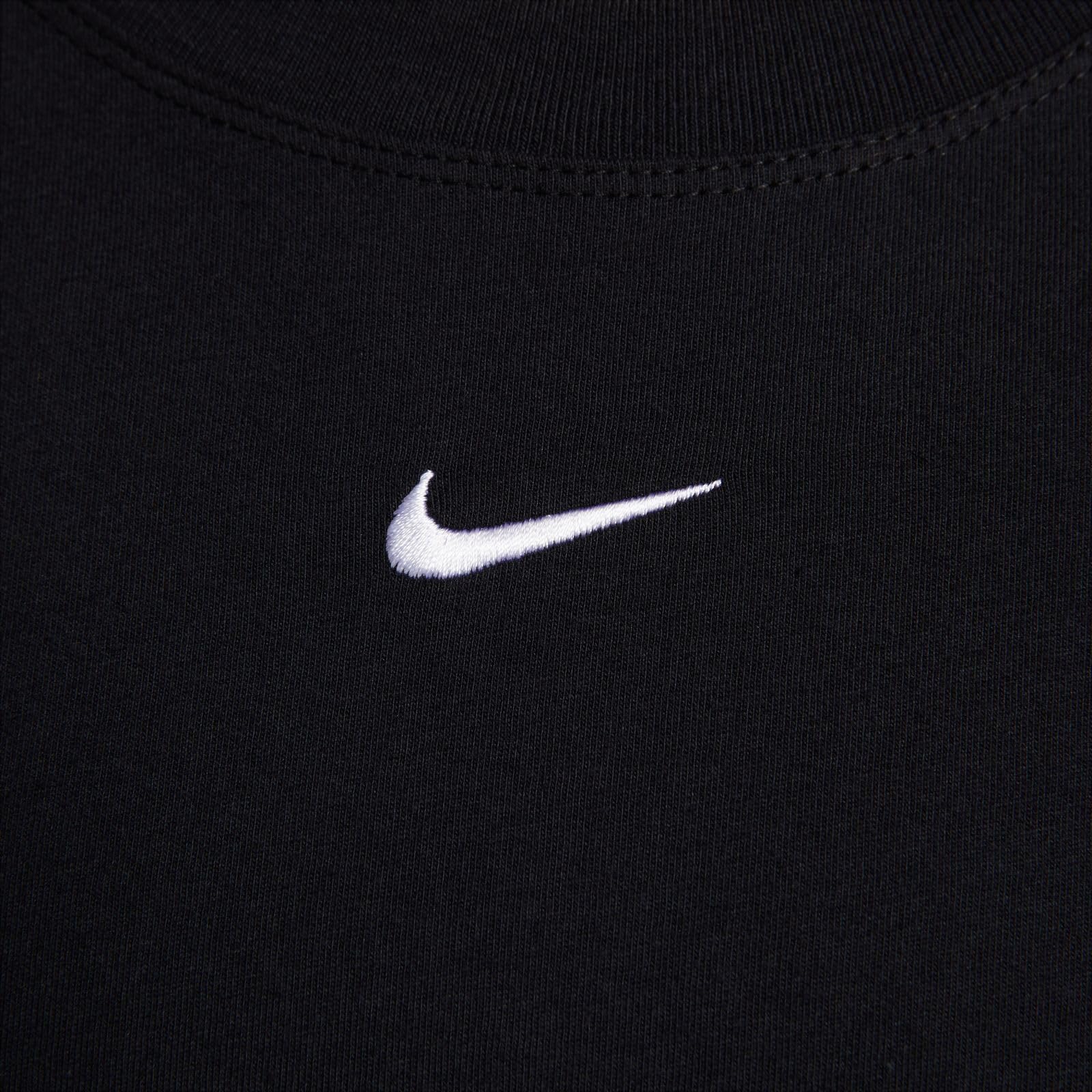 Nike Sportswear Essential Women's T-Shirt (Black/White) Size Small - Medaid International