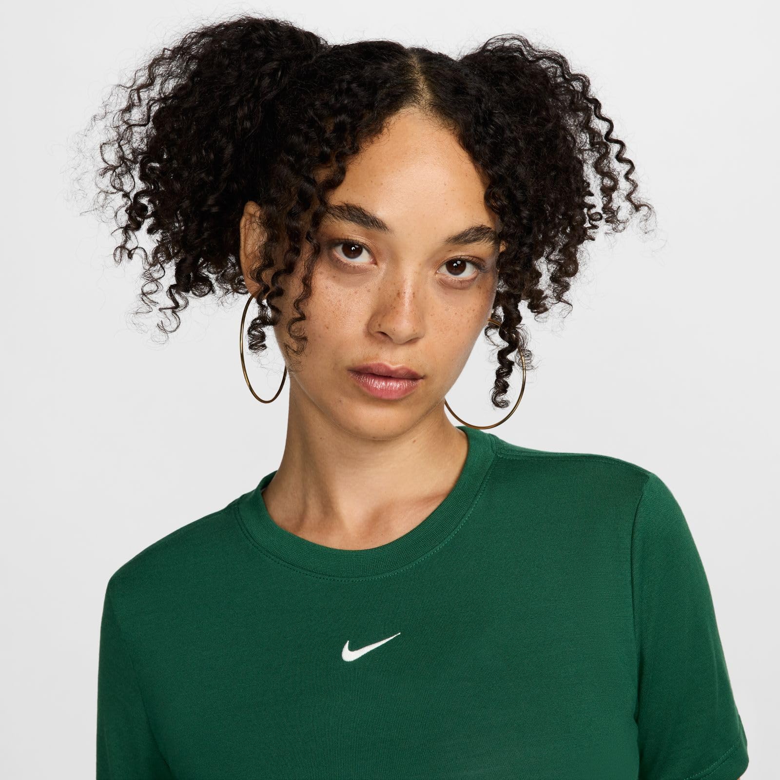 NSW Essential Slim Cropped Womens Short Sleeve Shirt (Green/White) Size X-Small - Medaid International