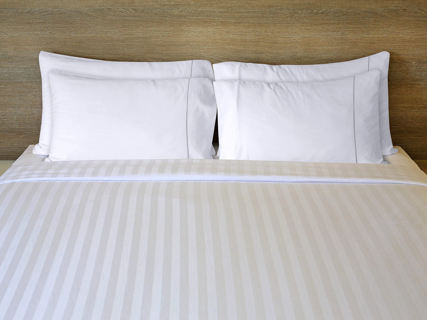 Utopia Bedding Standard Pillow Cases - Pack of 4 - Envelope Closure - Soft Brushed Microfiber Fabric - Shrinkage and Fade Resistant Pillow Covers Standard Size 20 X 26 Inches (Standard, White) - Medaid International