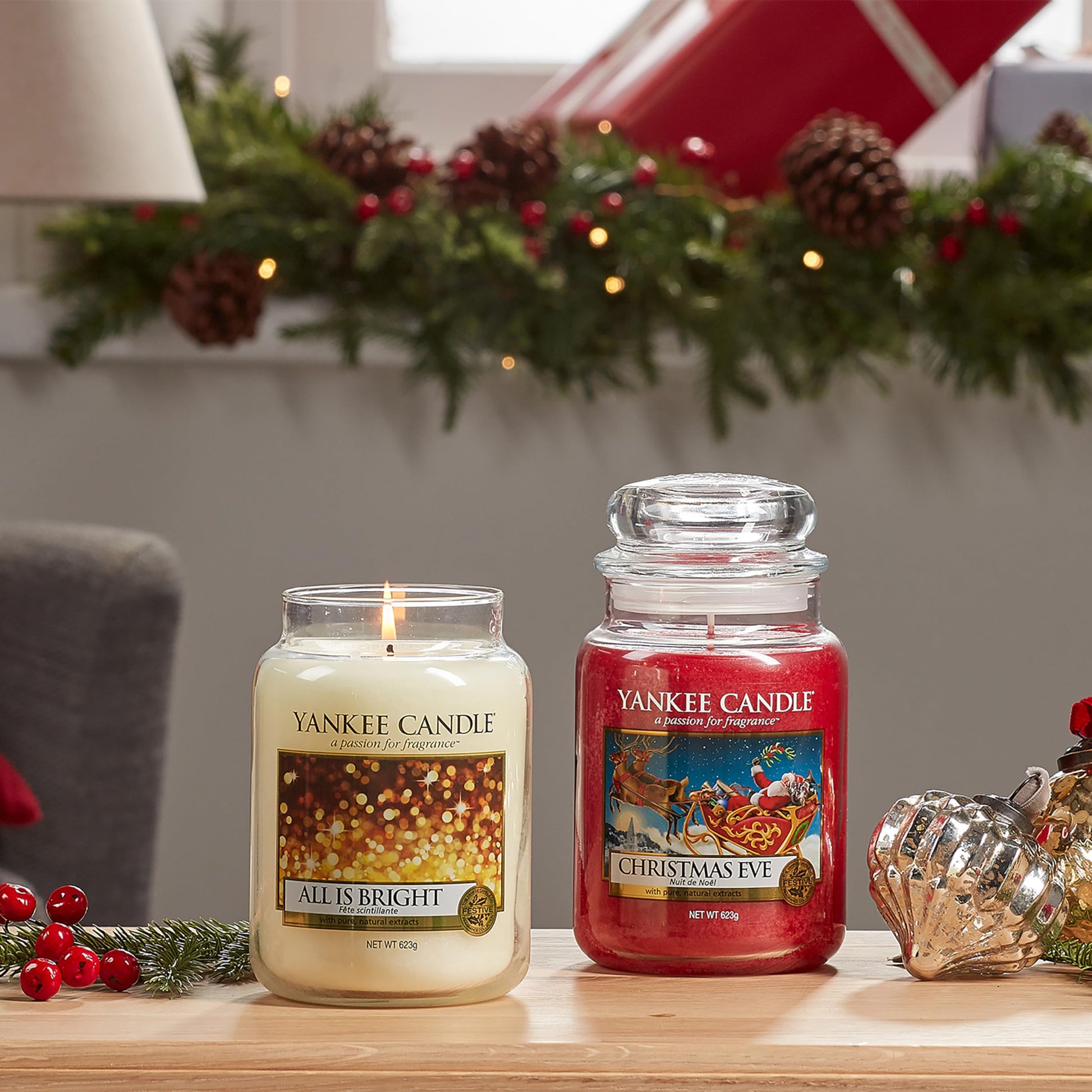 Yankee Candle Christmas Eve Scented, Classic 22oz Large Jar Single Wick Candle, Over 110 Hours of Burn Time - Medaid International