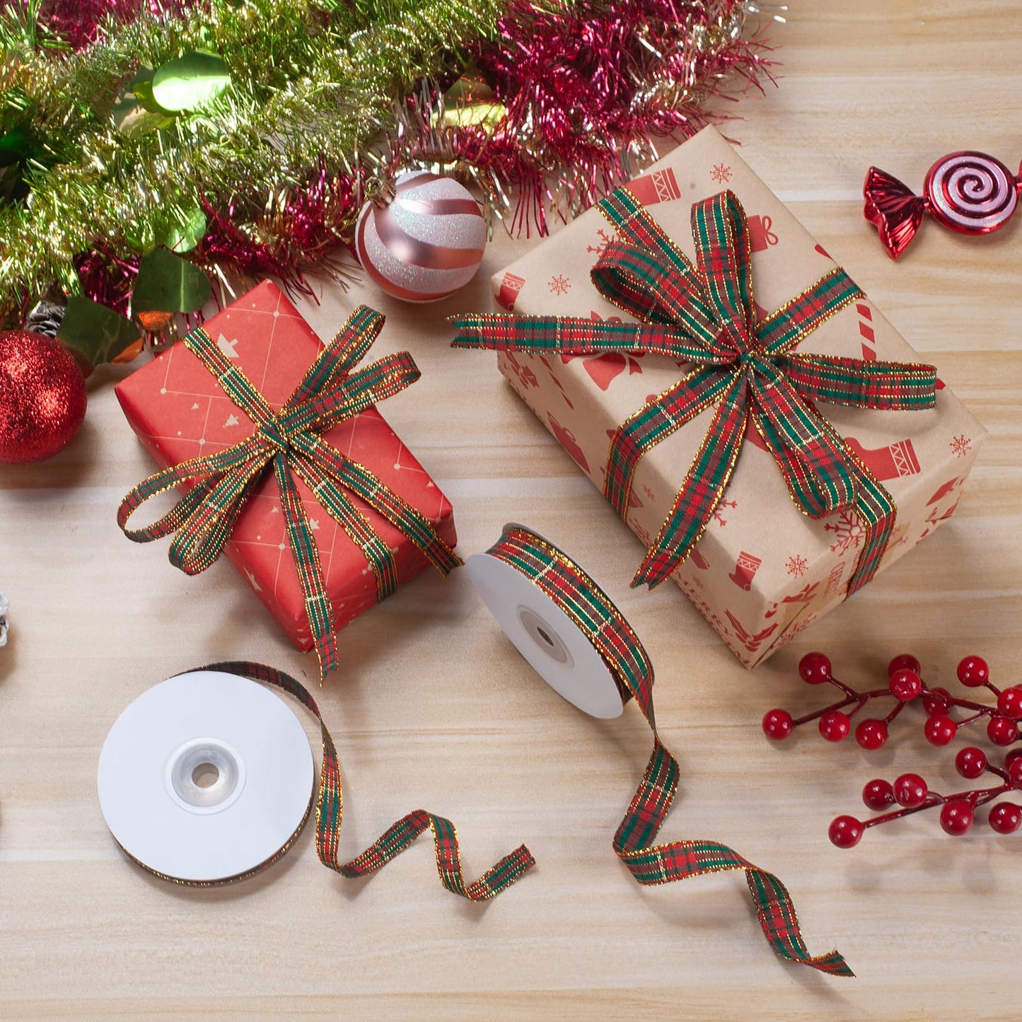 GHGMAO Red and Green Gingham Ribbon, Christmas Plaid Ribbon 3/8 INCH x 25 Yards, Polyester Fabric Grosgrain Stripe Checkered Ribbons for Gift Wrapping, Christmas Wreath, Tree Decor, Bow Making - Medaid International