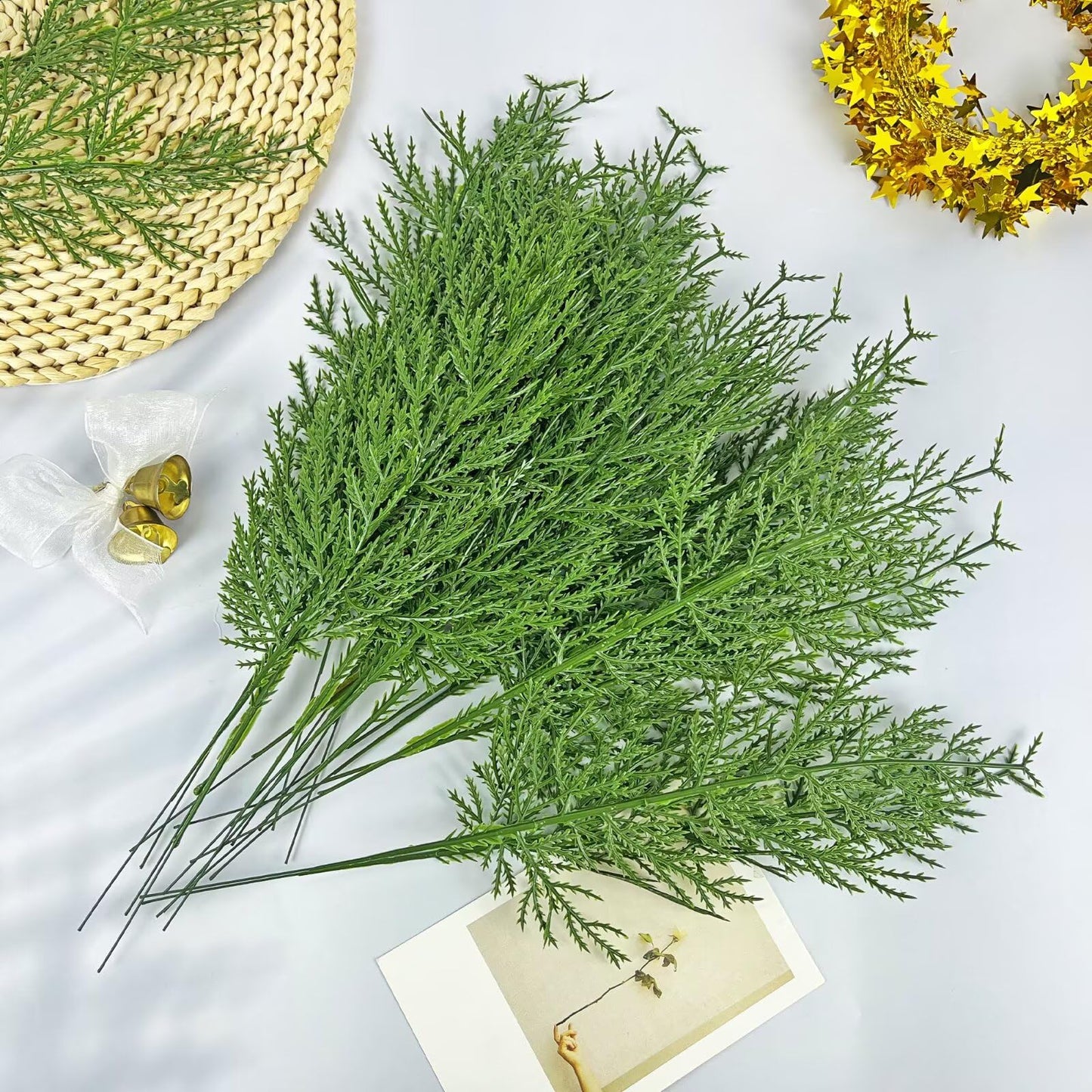 20PCS Artificial Pine Tree Branches Cedar Branches Suitable for Greenery Christmas Decoration DIY Exclusive Vacation Accessories Decoration Items - Medaid International