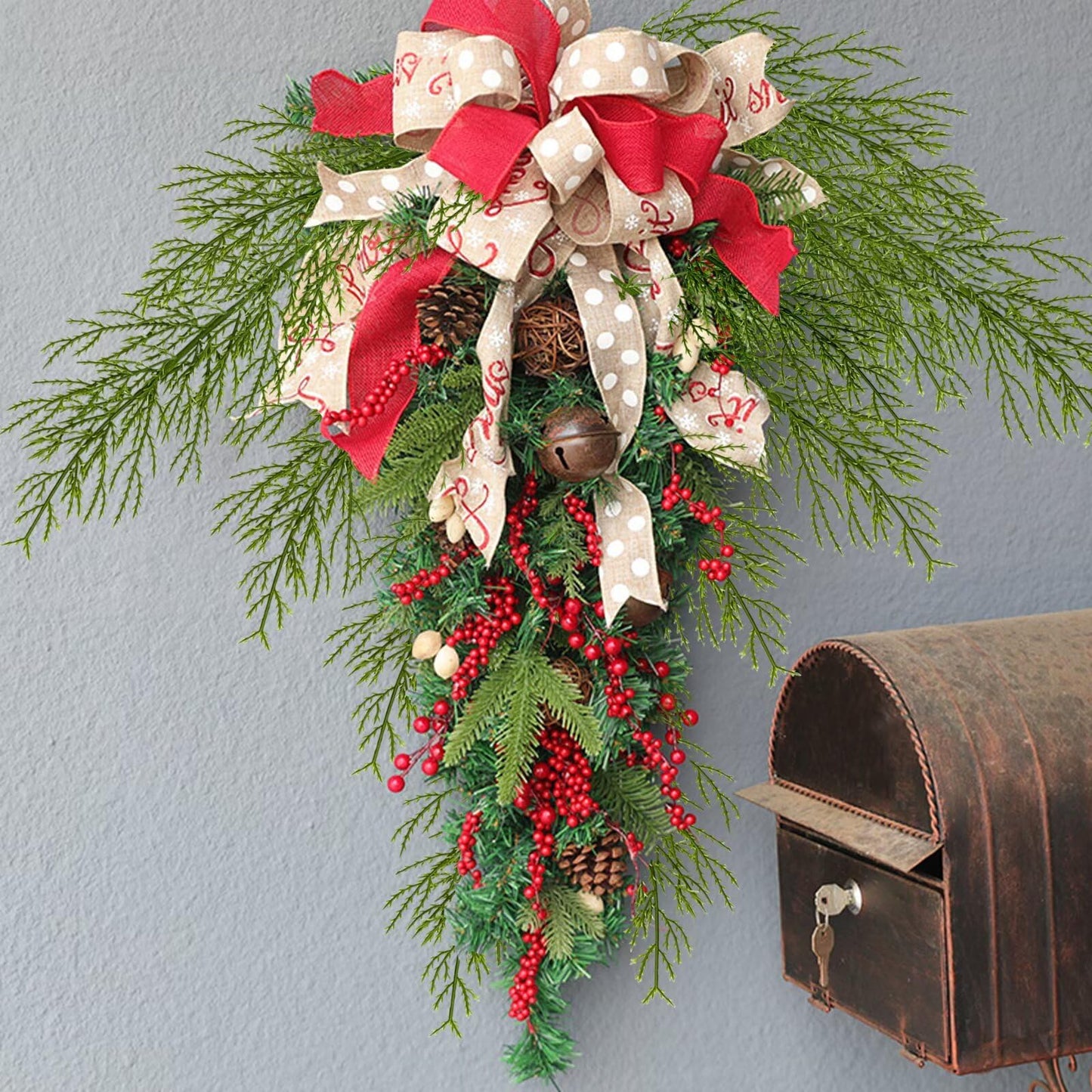 20PCS Artificial Pine Tree Branches Cedar Branches Suitable for Greenery Christmas Decoration DIY Exclusive Vacation Accessories Decoration Items - Medaid International